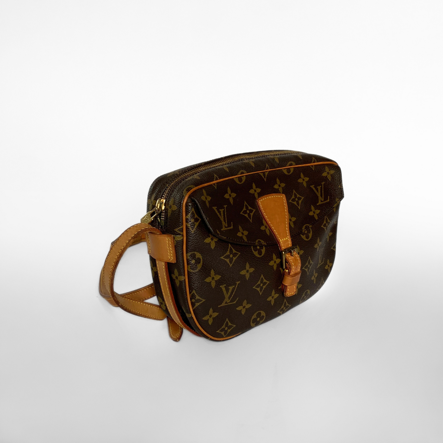 Louis Vuitton Louis Vuitton Jeune Fille Monogram Canvas - Crossbody bags - Etoile Luxury Vintage