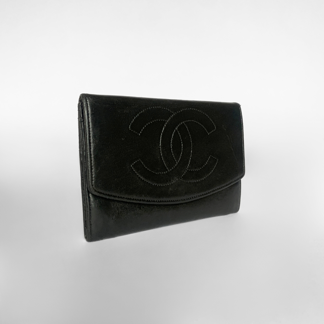 Chanel Chanel Wallet Lambskin Leather - Wallets - Etoile Luxury Vintage