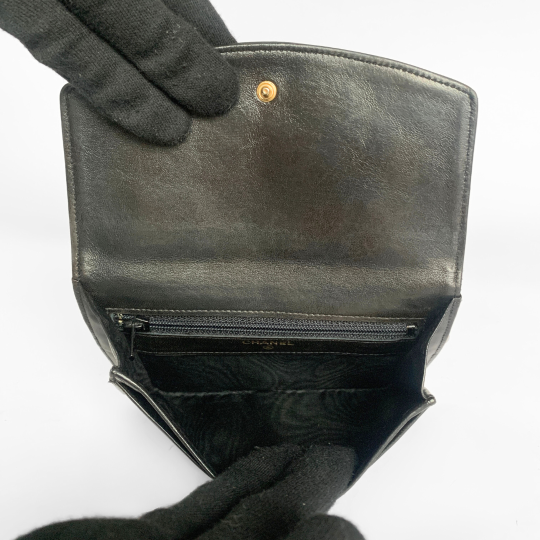 Chanel Chanel Wallet Lambskin Leather - Wallets - Etoile Luxury Vintage