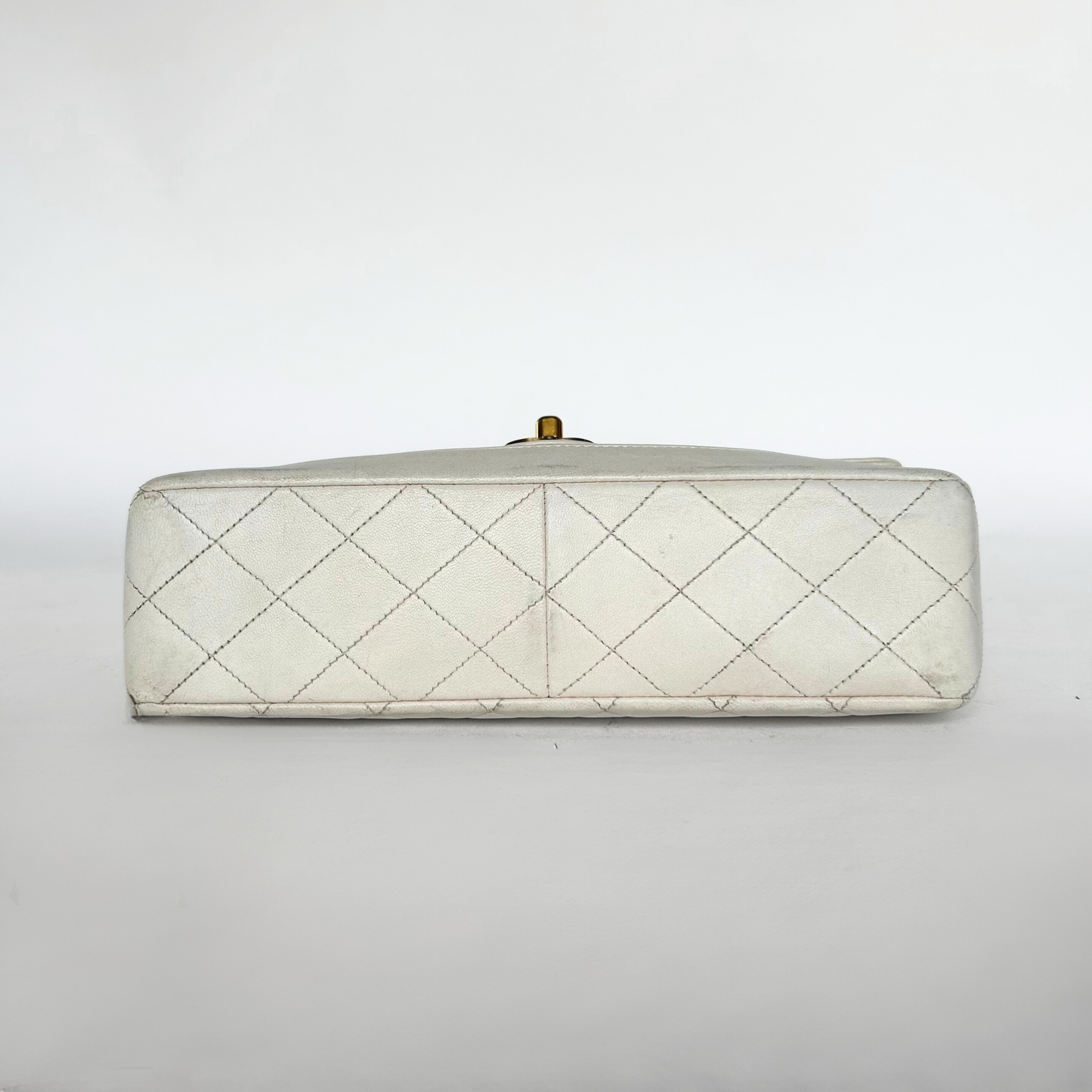 Chanel IG SALE: Chanel Seasonal Diana Single Flap Bag Medium Lambskin Leather - Shoulder bags - Etoile Luxury Vintage