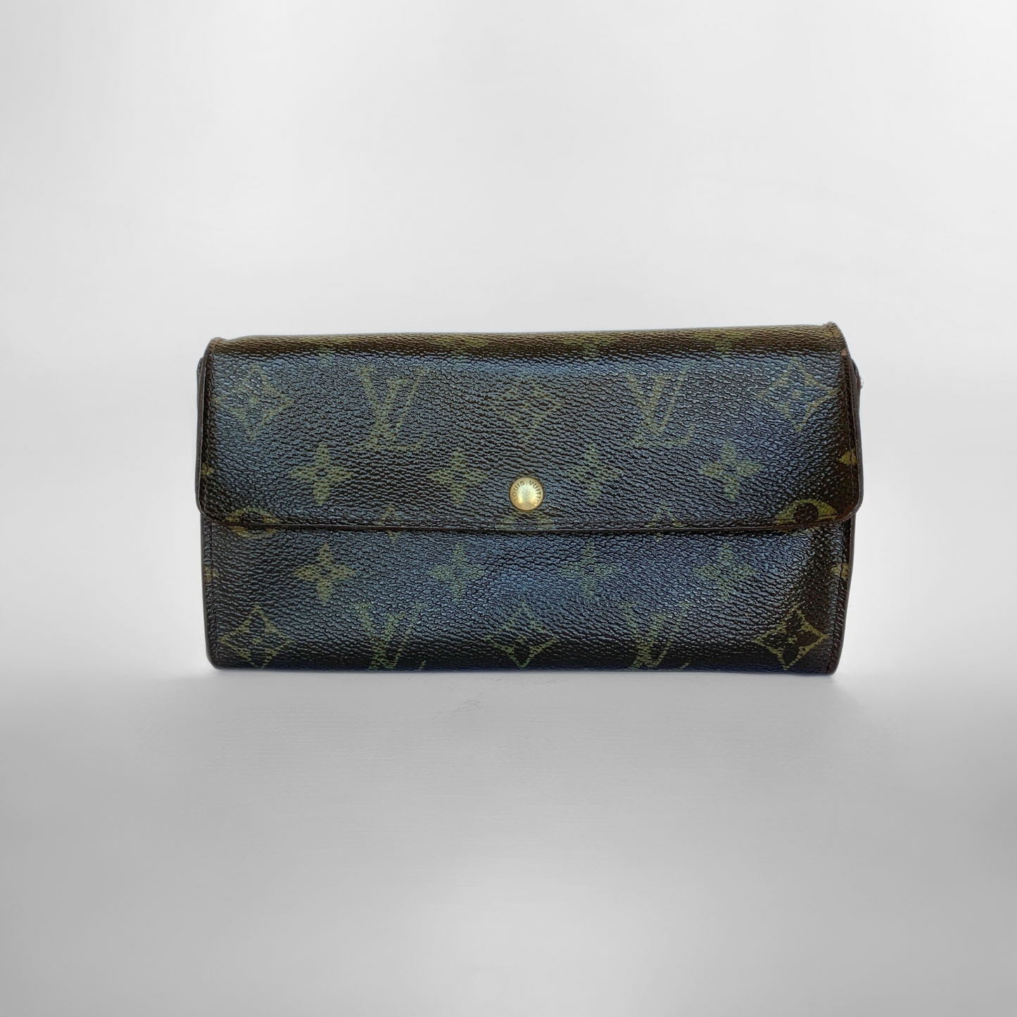 Louis Vuitton Louis Vuitton Wallet Large Monogram Canvas - Wallets - Etoile Luxury Vintage