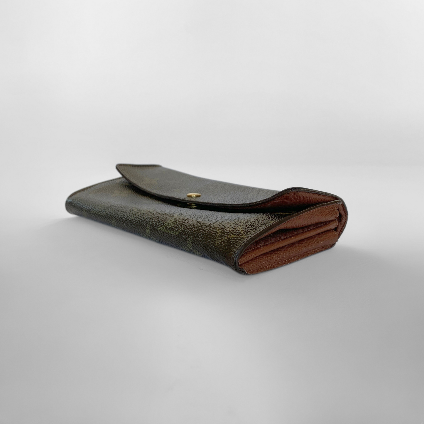 Louis Vuitton Louis Vuitton Wallet Large Monogram Canvas - Wallets - Etoile Luxury Vintage