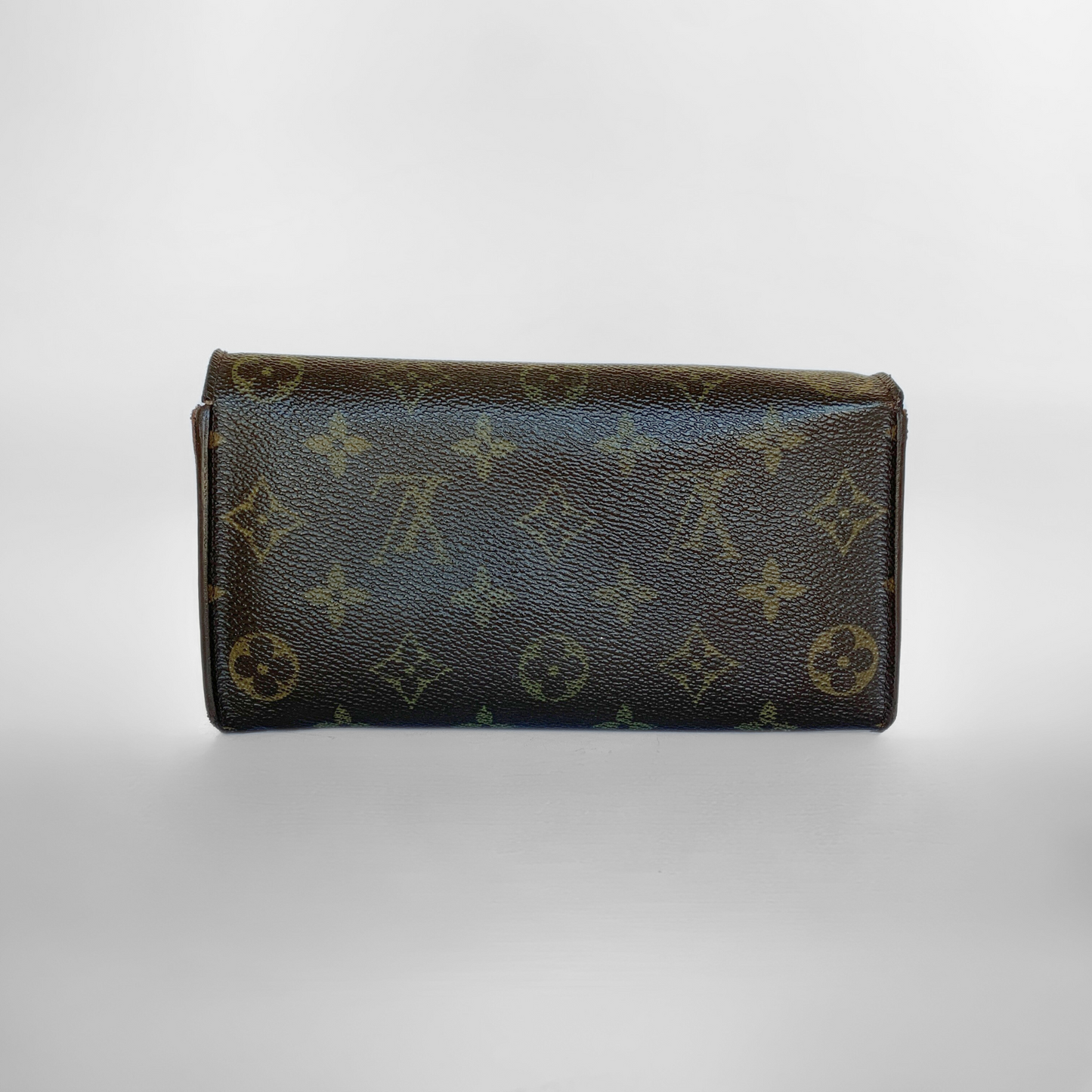 Louis Vuitton Louis Vuitton Wallet Large Monogram Canvas - Wallets - Etoile Luxury Vintage
