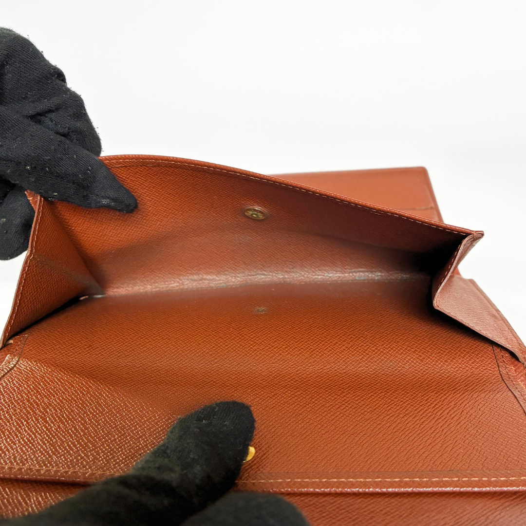 Louis Vuitton International Wallet Monogram Canvas