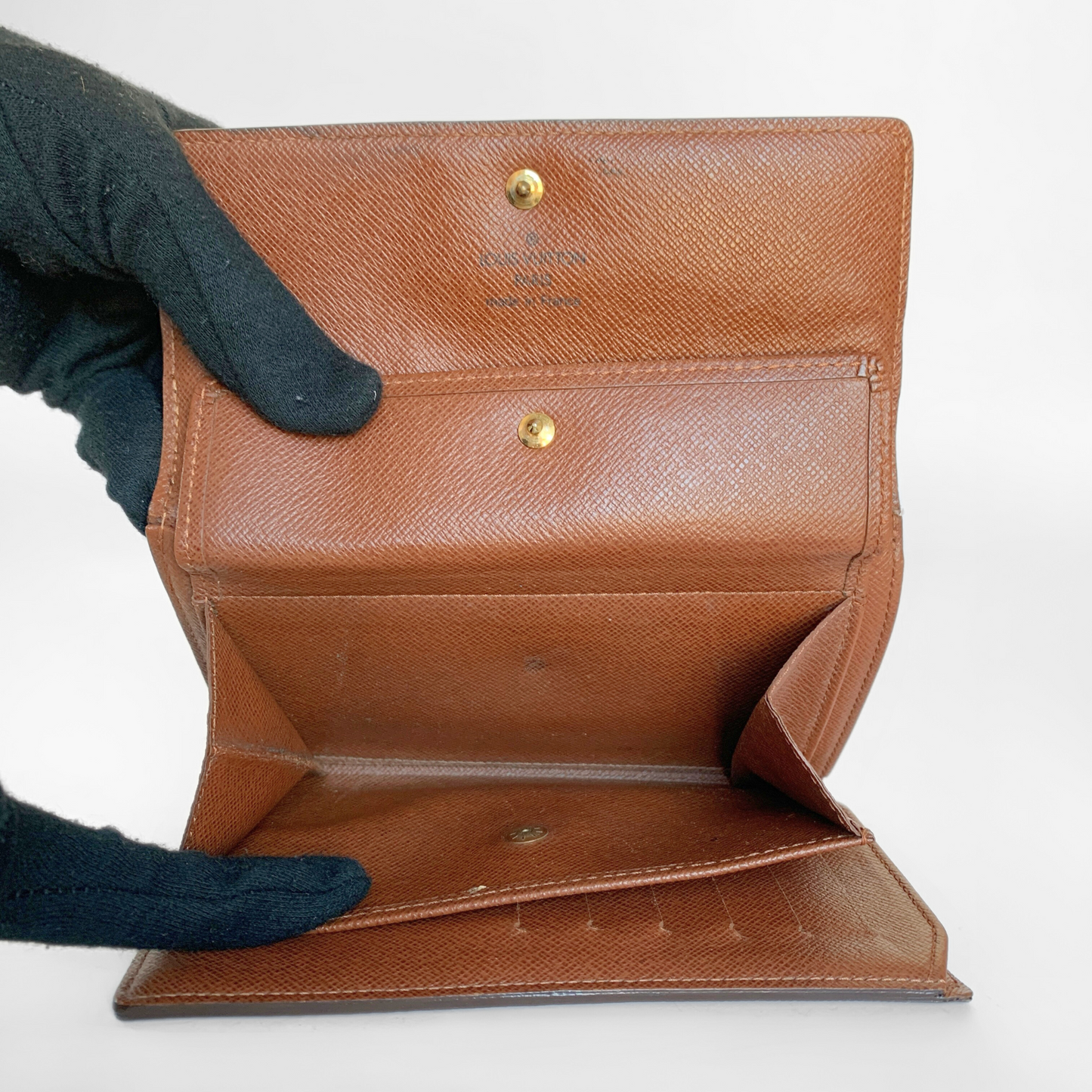 Louis Vuitton Louis Vuitton International Wallet Medium Monogram Canvas - Accessories - Etoile Luxury Vintage