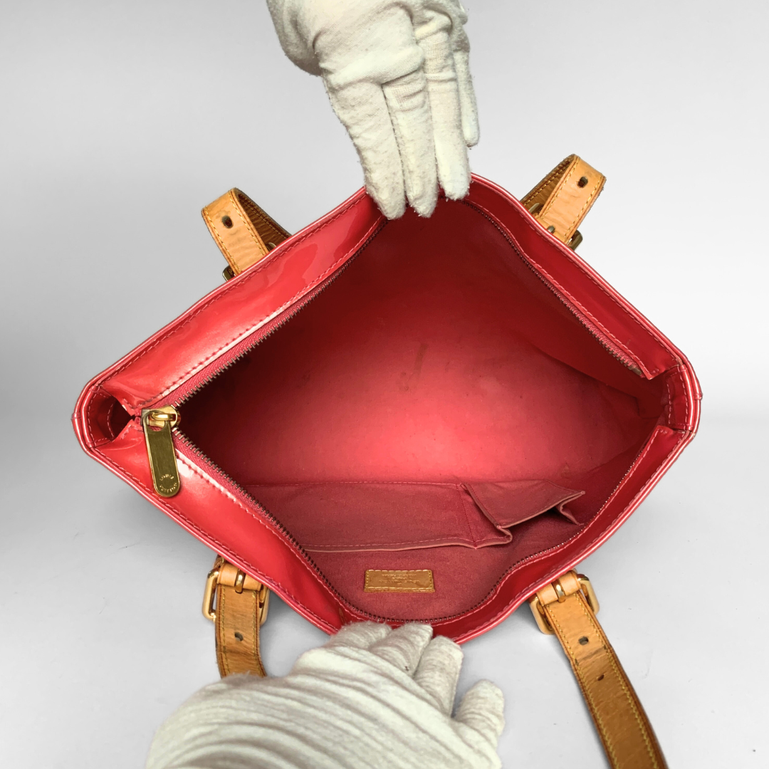 Louis Vuitton Louis Vuitton Reade PM Vernis Leather - Handbags - Etoile Luxury Vintage