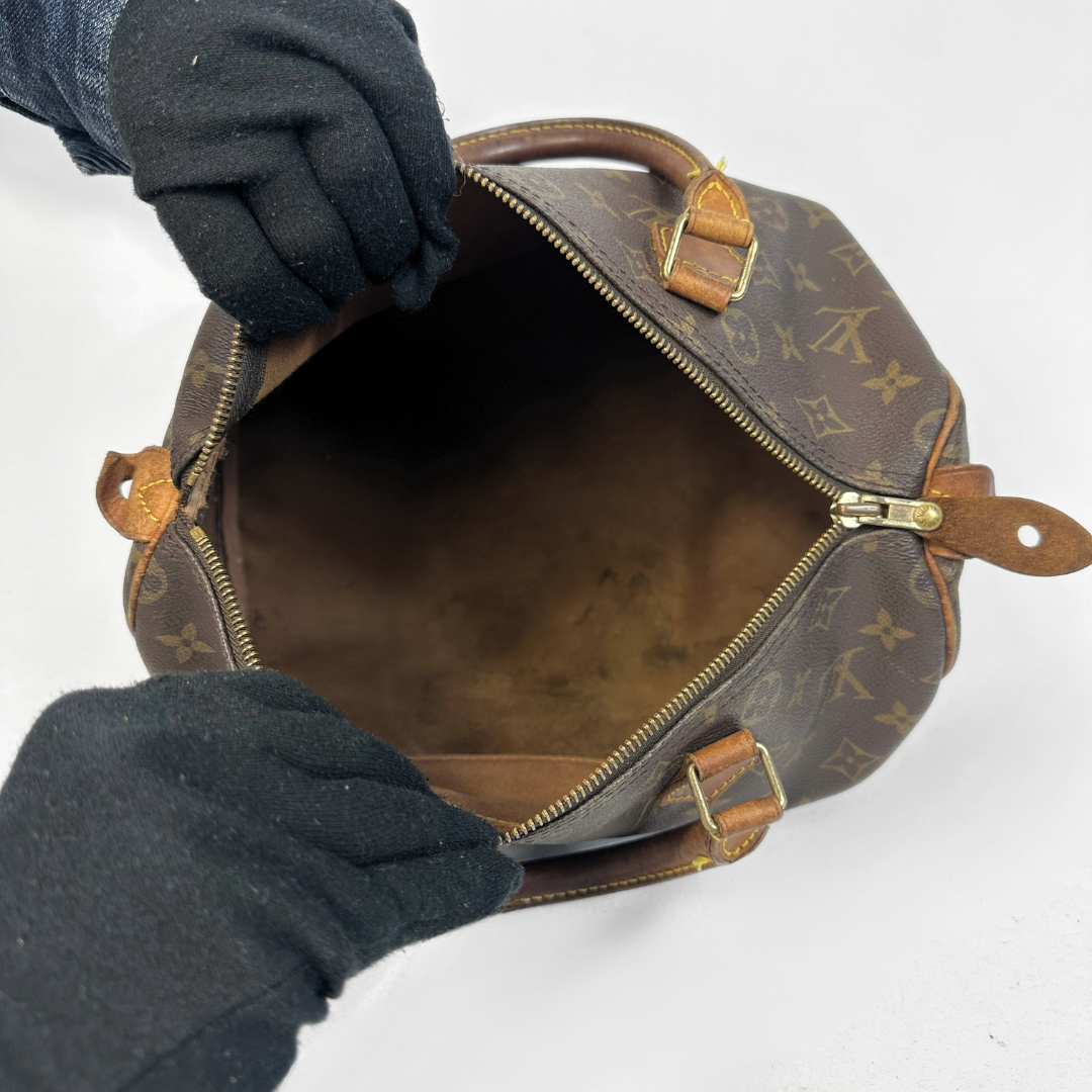 Louis Vuitton Speedy 30