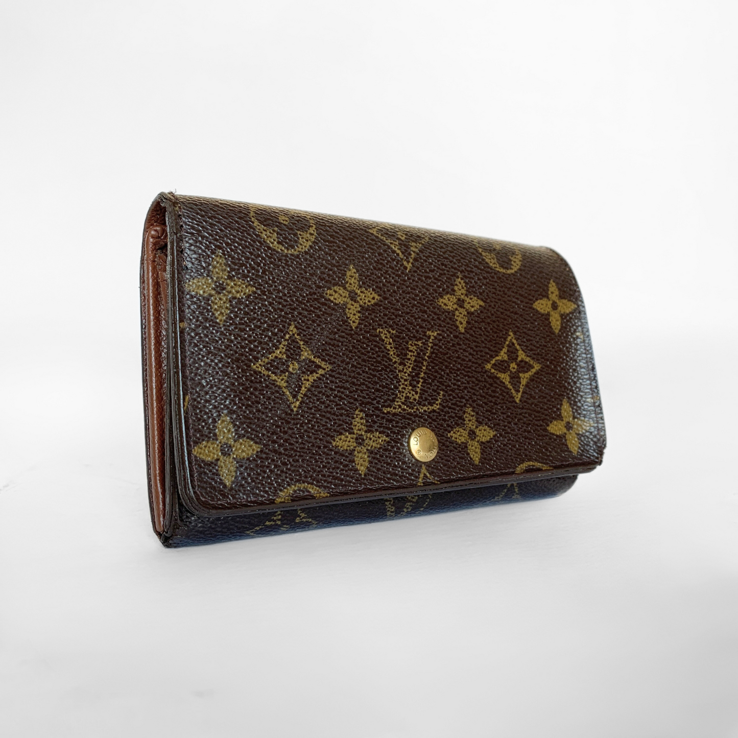 Louis Vuitton Louis Vuitton Wallet Medium Monogram Canvas - Wallets - Etoile Luxury Vintage