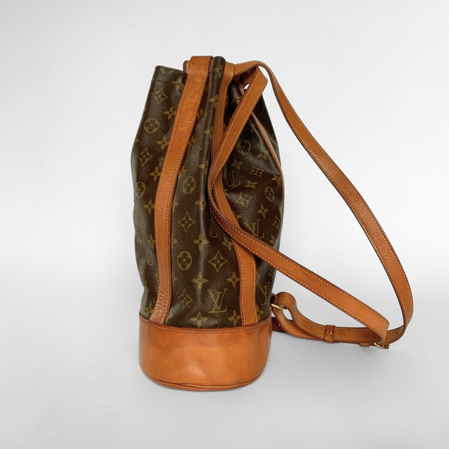 Louis Vuitton Louis Vuitton Randonnée Monogram Canvas - Shoulder bags - Etoile Luxury Vintage