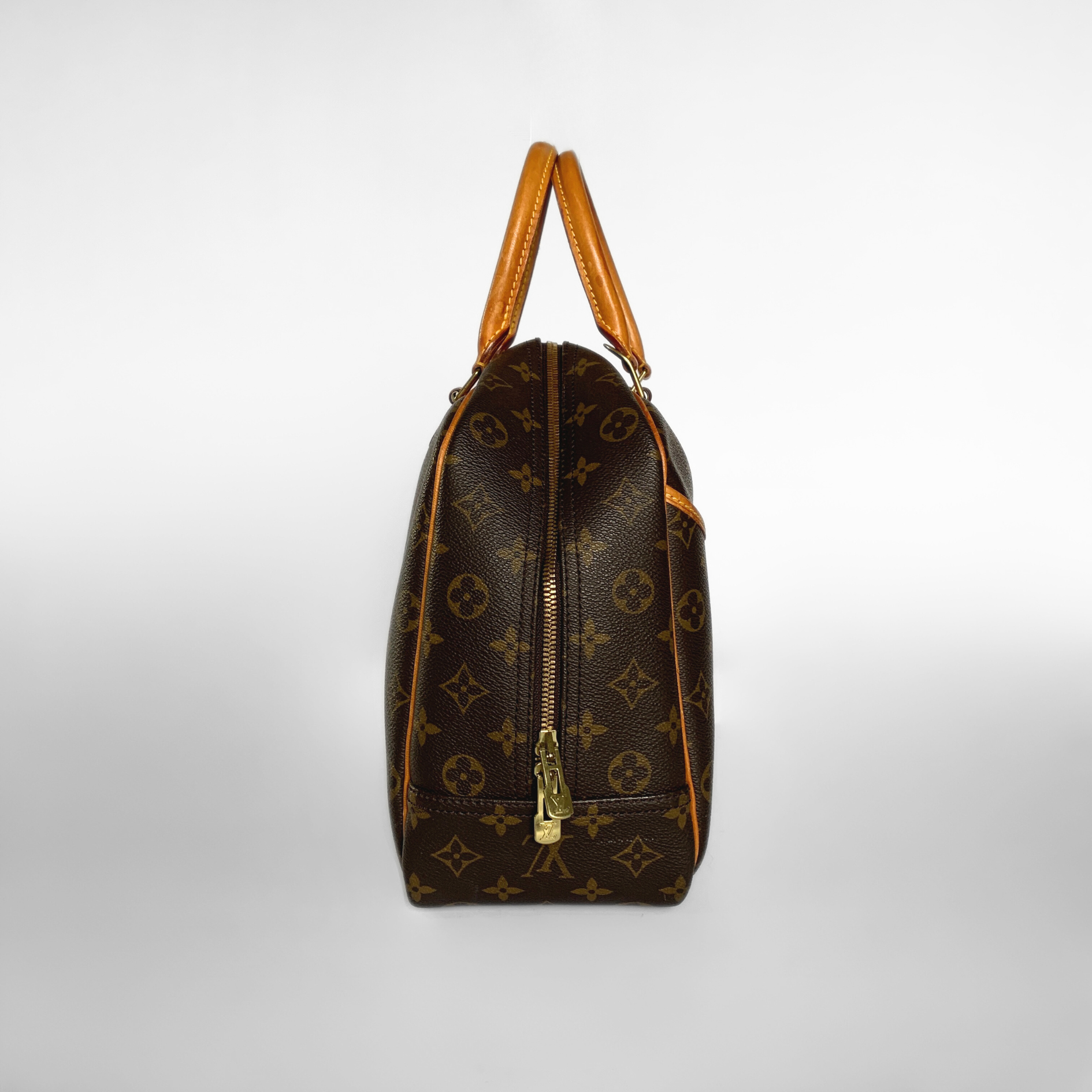Louis Vuitton Louis Vuitton Deauville Monogram Canvas - Handbags - Etoile Luxury Vintage