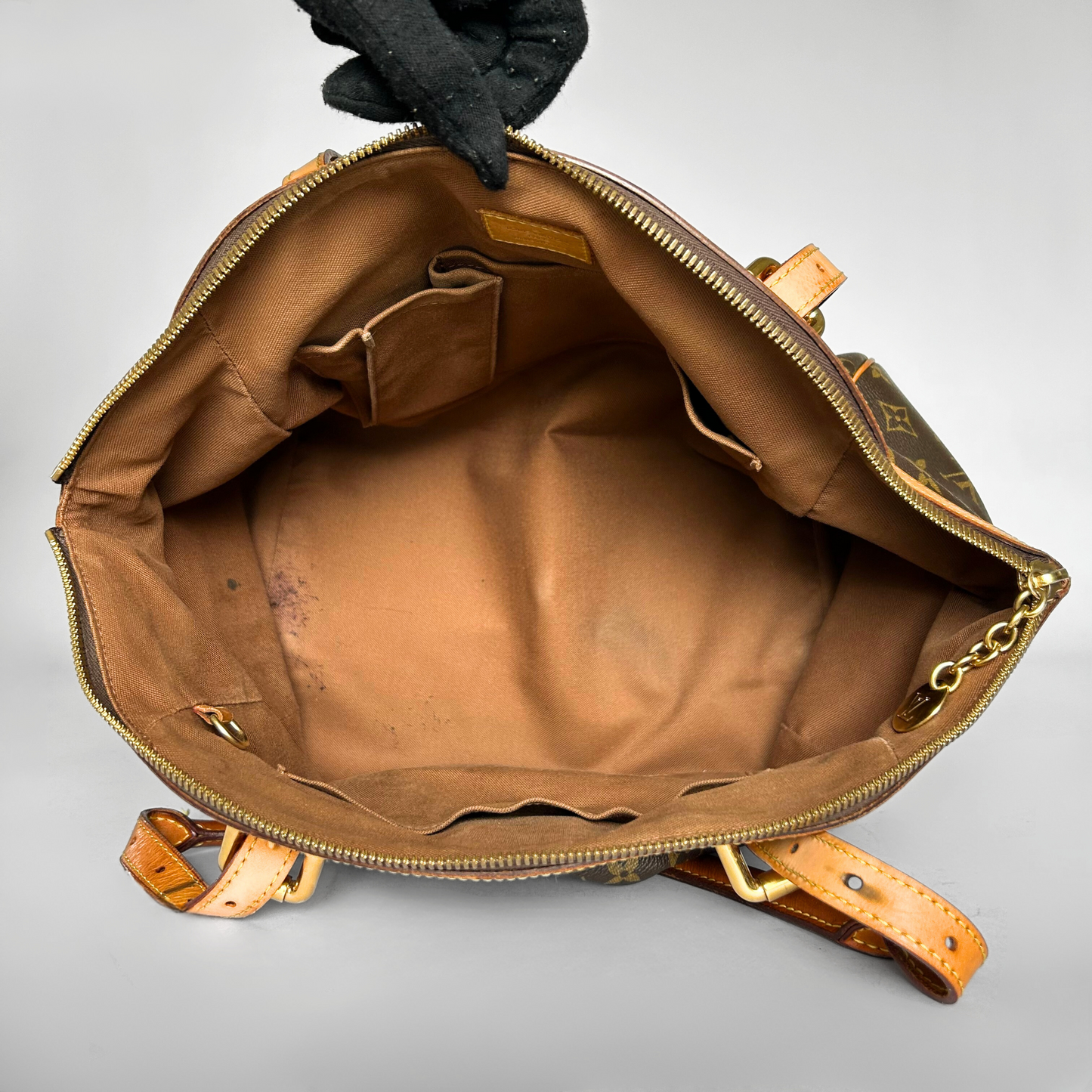 Louis Vuitton Tivoli GM Monogram Canvas