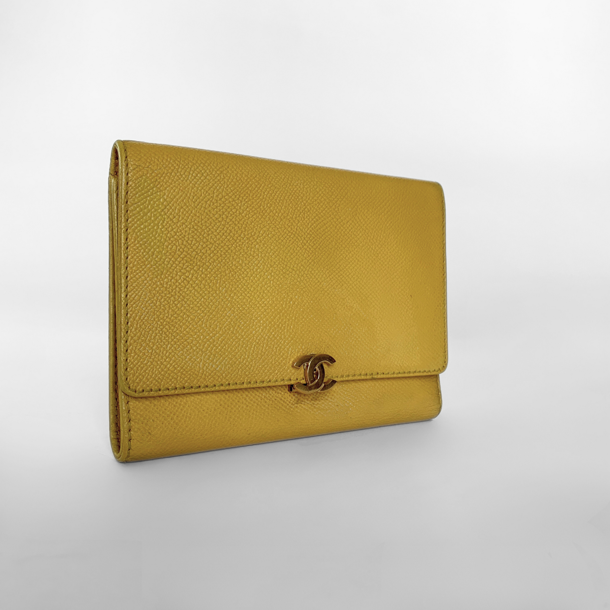 Chanel Chanel Wallet Medium Caviar Leather - Wallets - Etoile Luxury Vintage