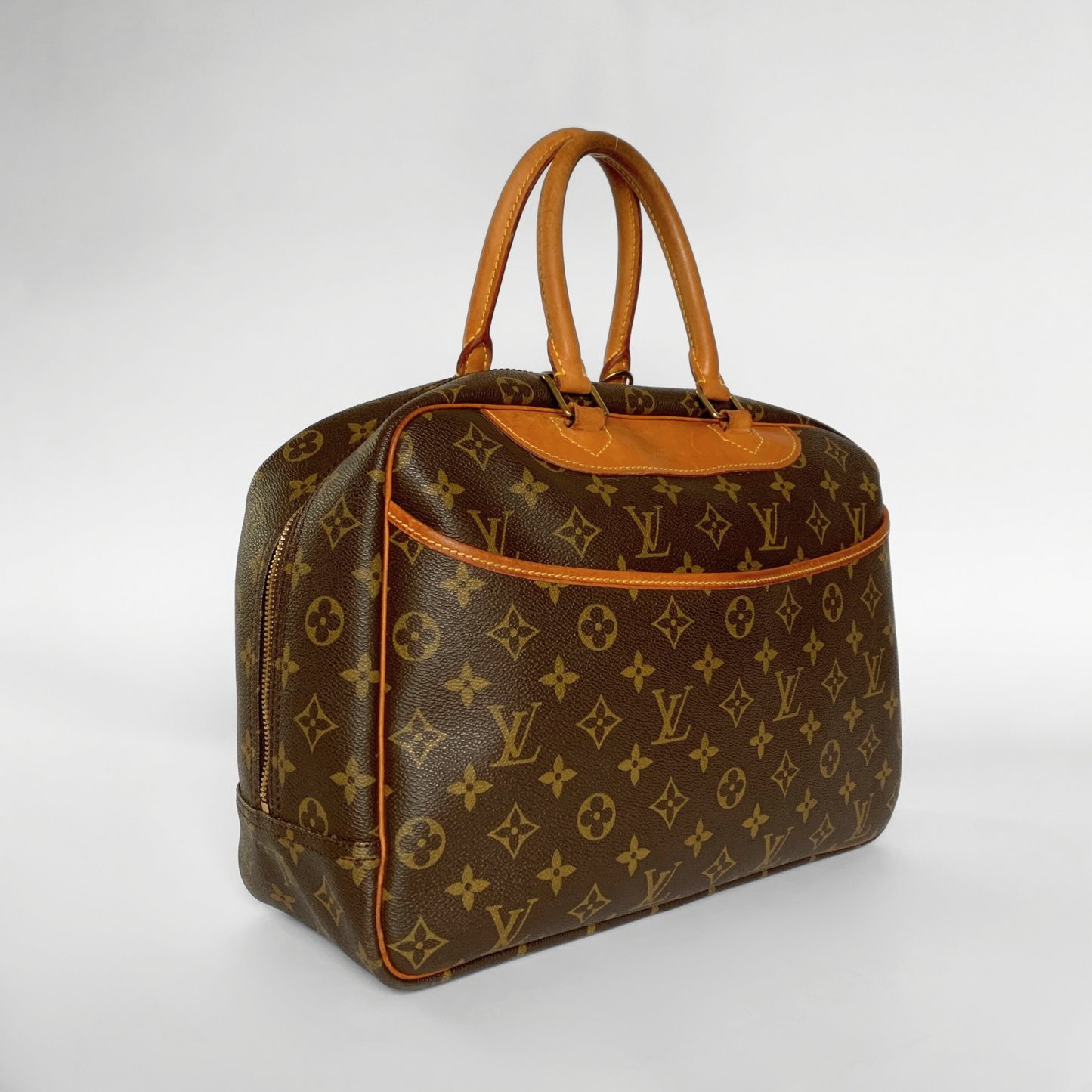 Louis Vuitton Louis Vuitton Deauville Monogram Canvas - Handbags - Etoile Luxury Vintage