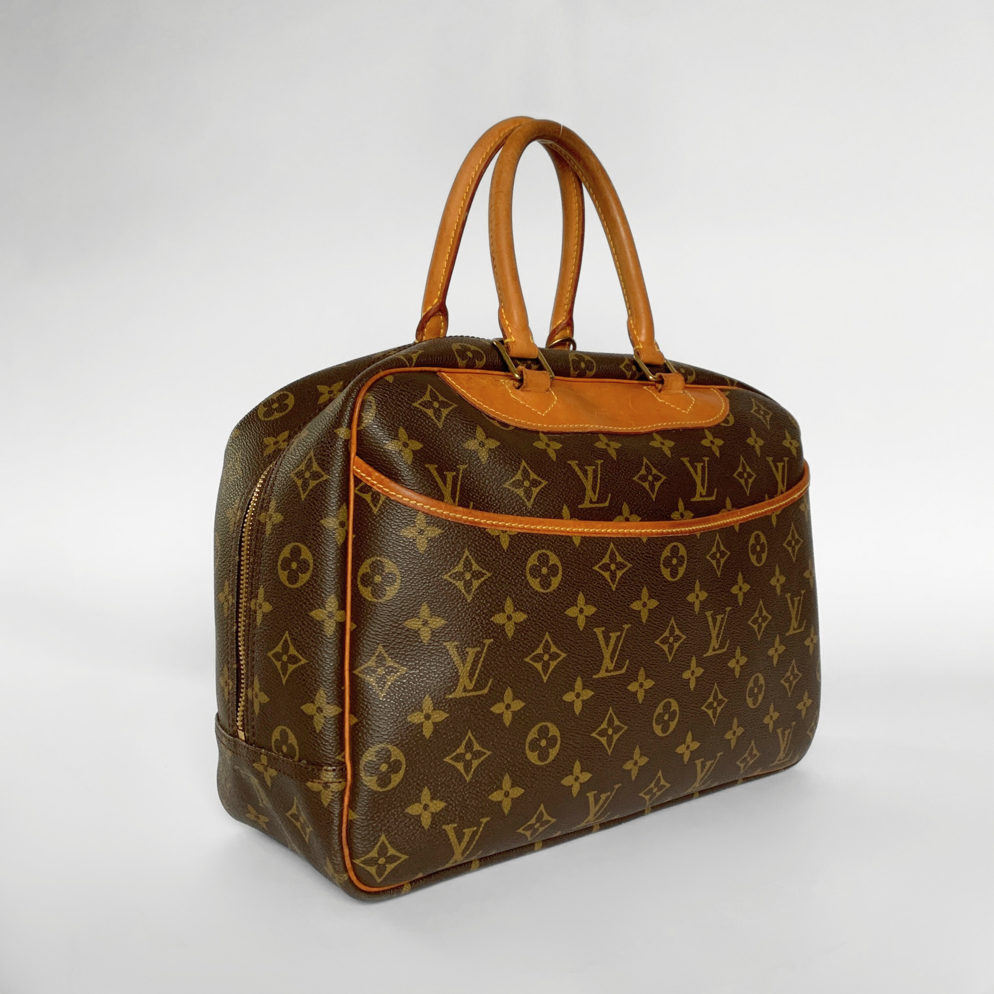 Louis Vuitton Louis Vuitton Deauville Monogram Canvas - Handbags - Etoile Luxury Vintage