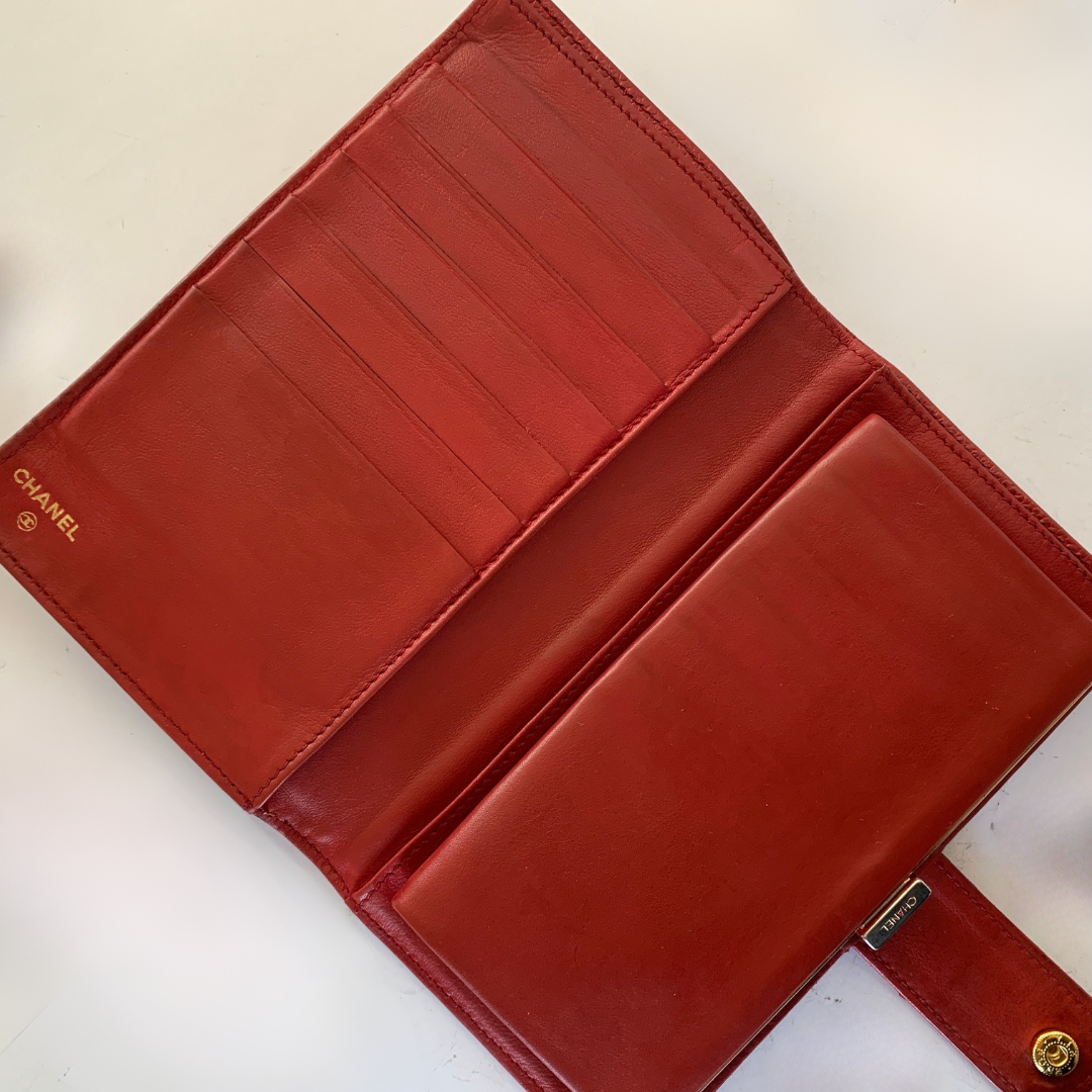 Chanel Chanel Wallet Large Caviar Leather - Accessories - Etoile Luxury Vintage