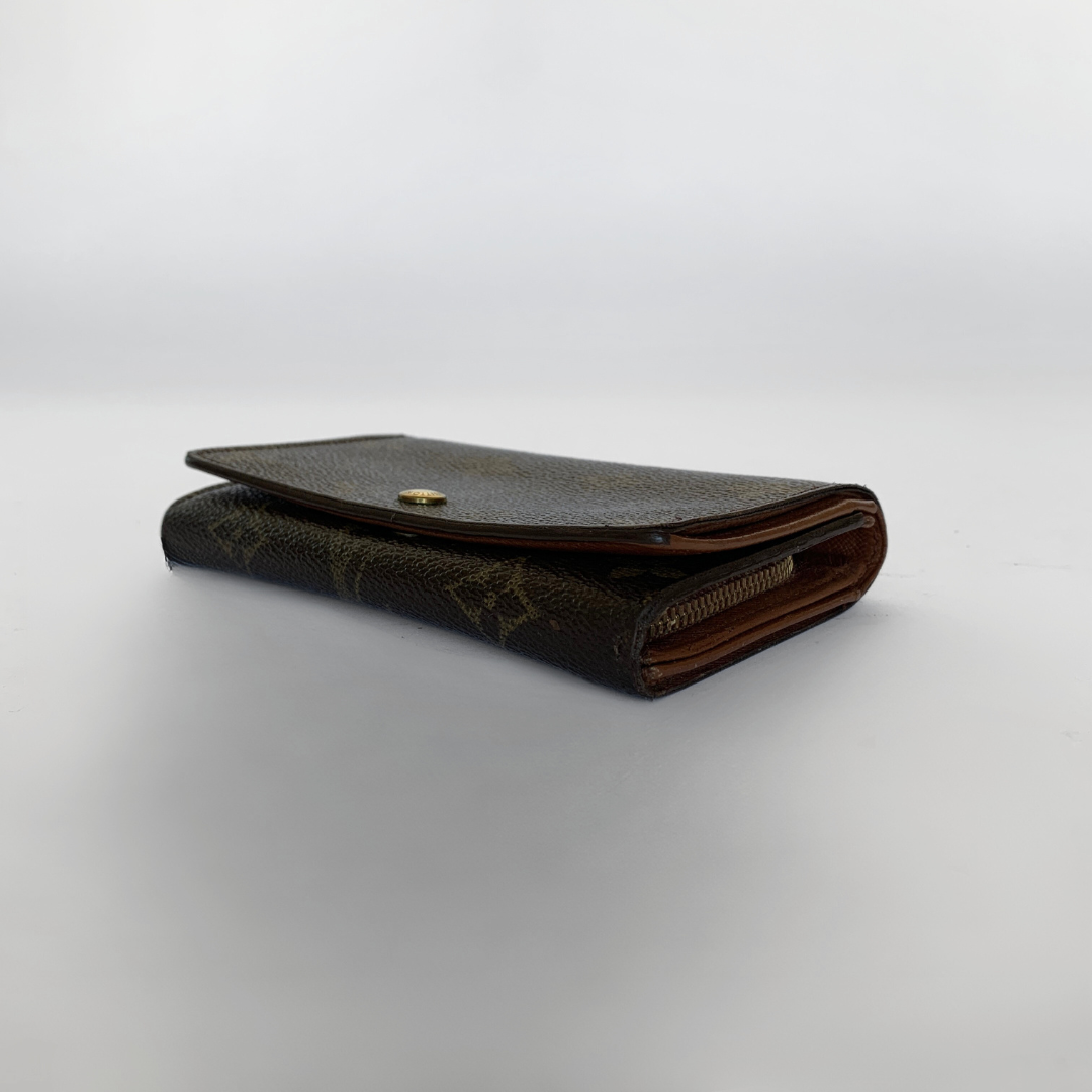 Louis Vuitton Louis Vuitton Wallet Medium Monogram Canvas - Wallets - Etoile Luxury Vintage