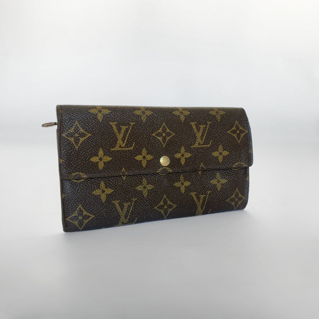Louis Vuitton Louis Vuitton Wallet Large Monogram Canvas - Wallets - Etoile Luxury Vintage