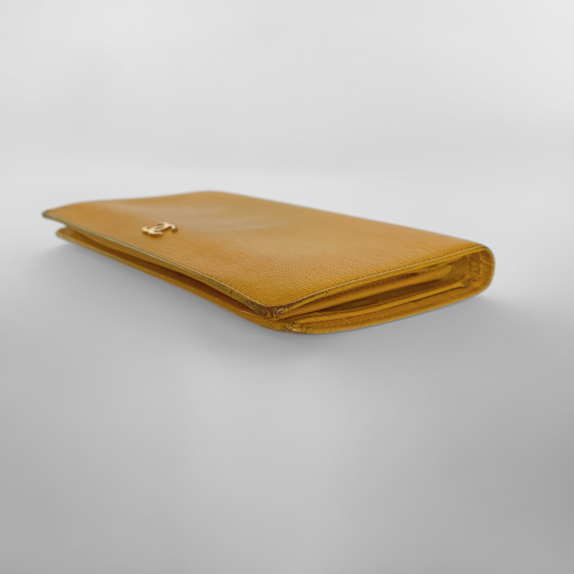 Vintage Chanel wallet