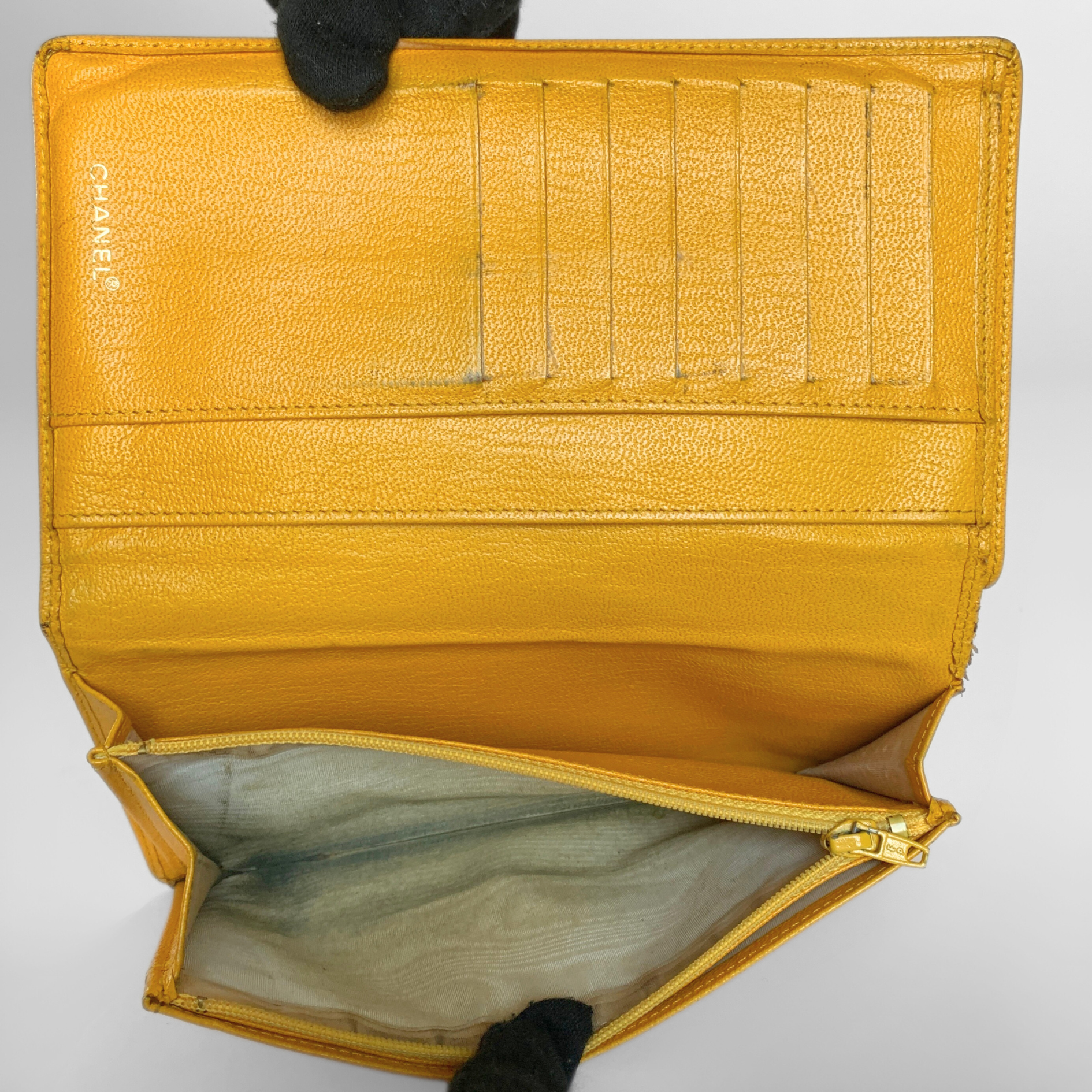 Vintage Chanel wallet