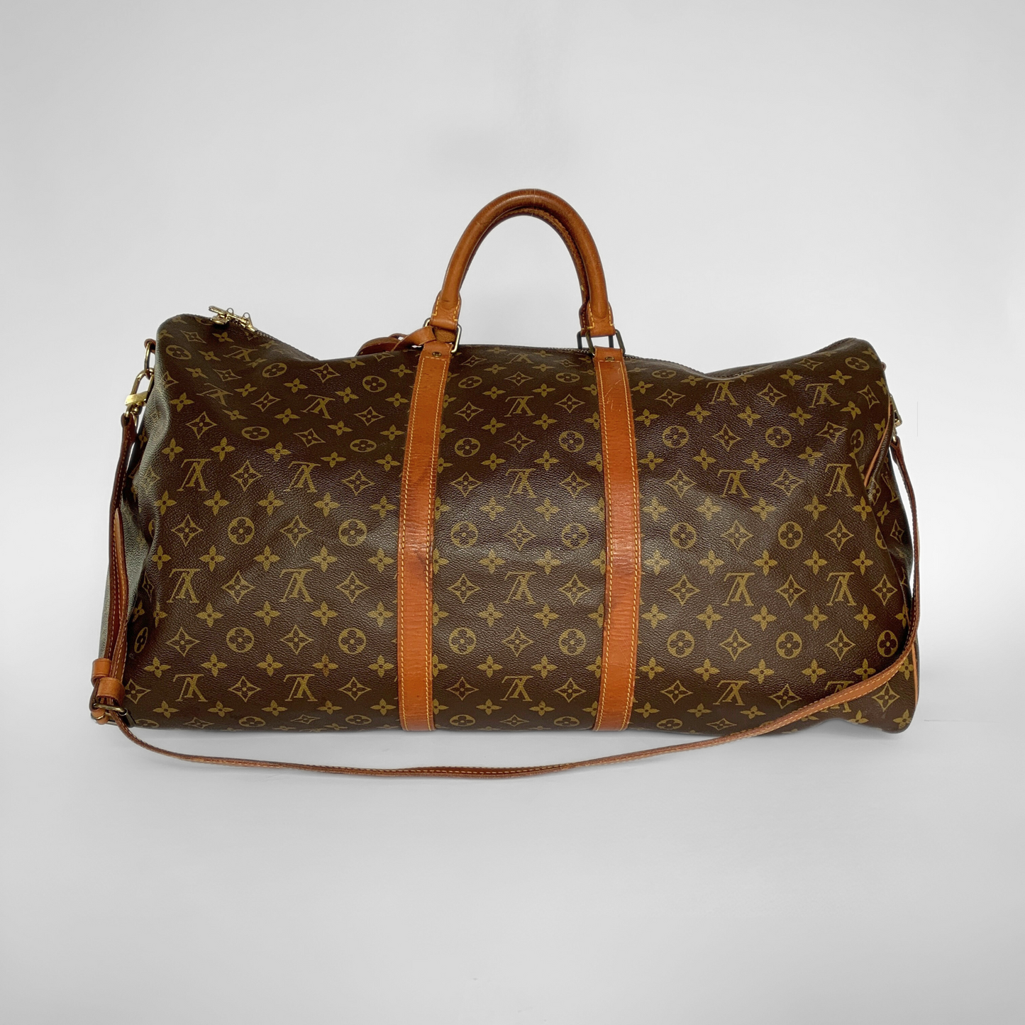 Louis Vuitton Louis Vuitton Keepall 60 Bandoulière Monogram Canvas - Travel bags - Etoile Luxury Vintage