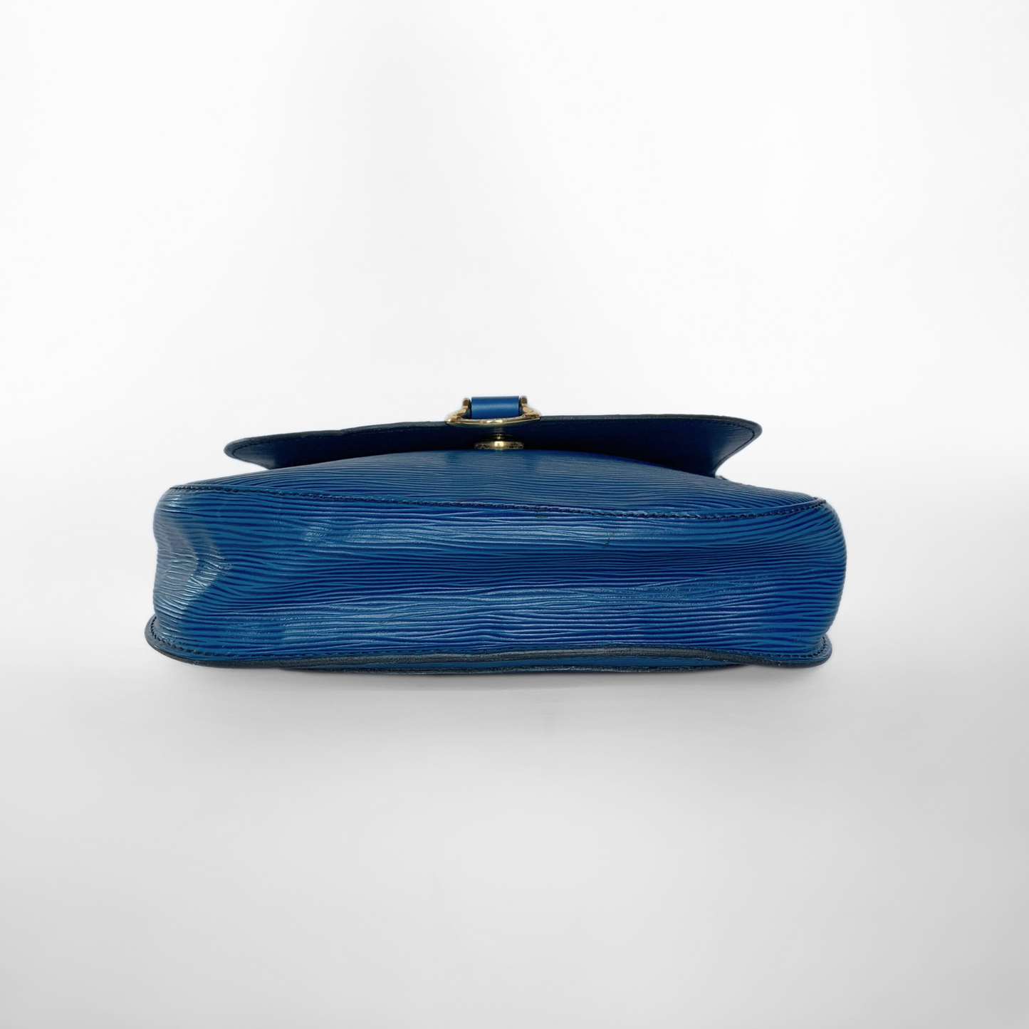 Louis Vuitton Louis Vuitton Saint Cloud GM Epi Leather - Crossbody bags - Etoile Luxury Vintage