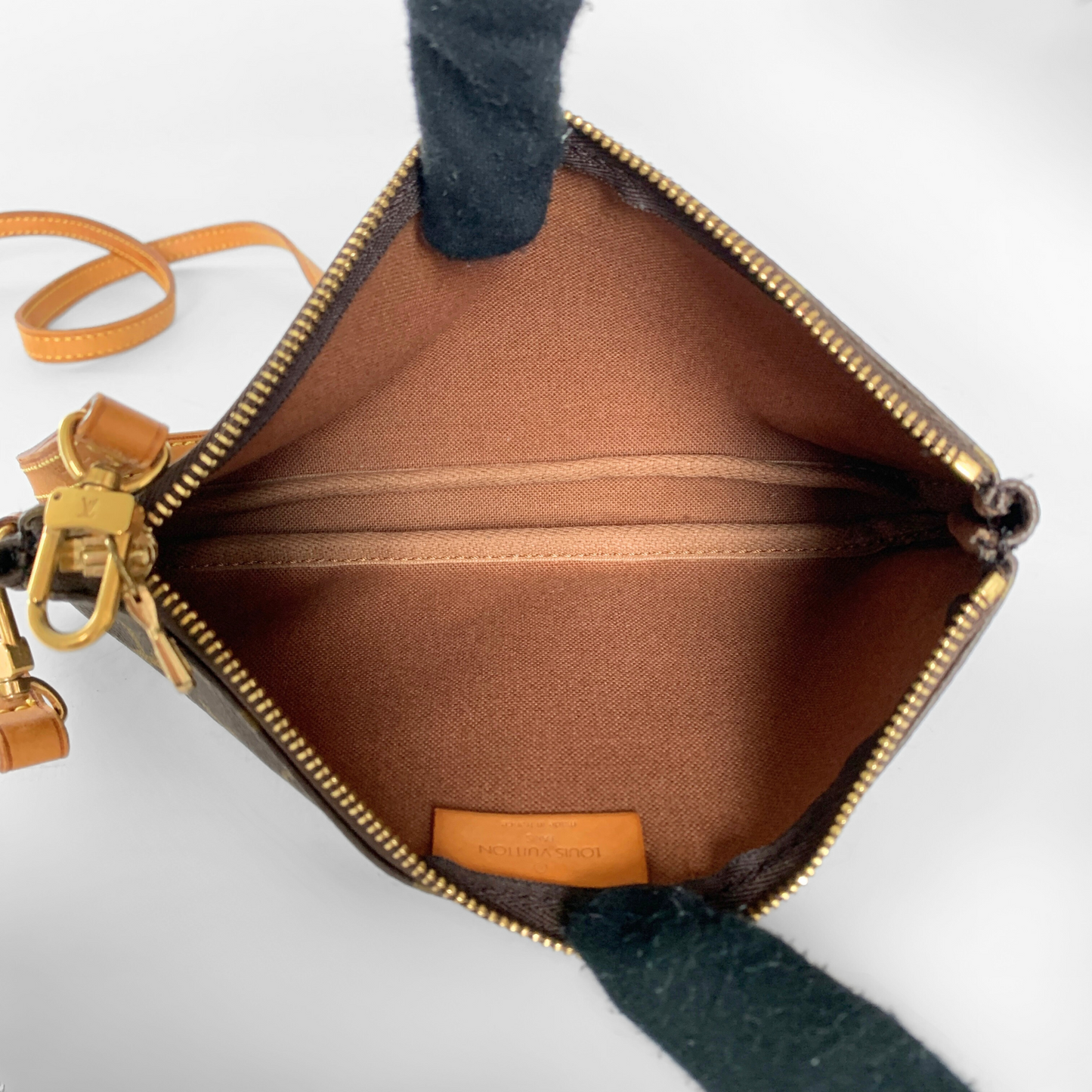 Louis Vuitton Pochette Monogram Canvas