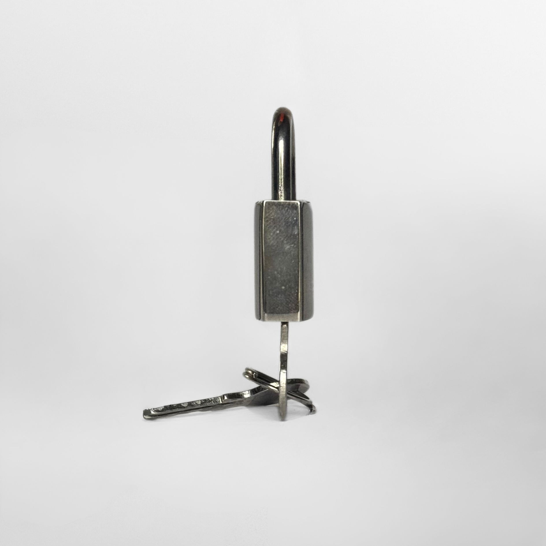 Fendi Fendi Lock With Key Silver Metal - Locks - Etoile Luxury Vintage