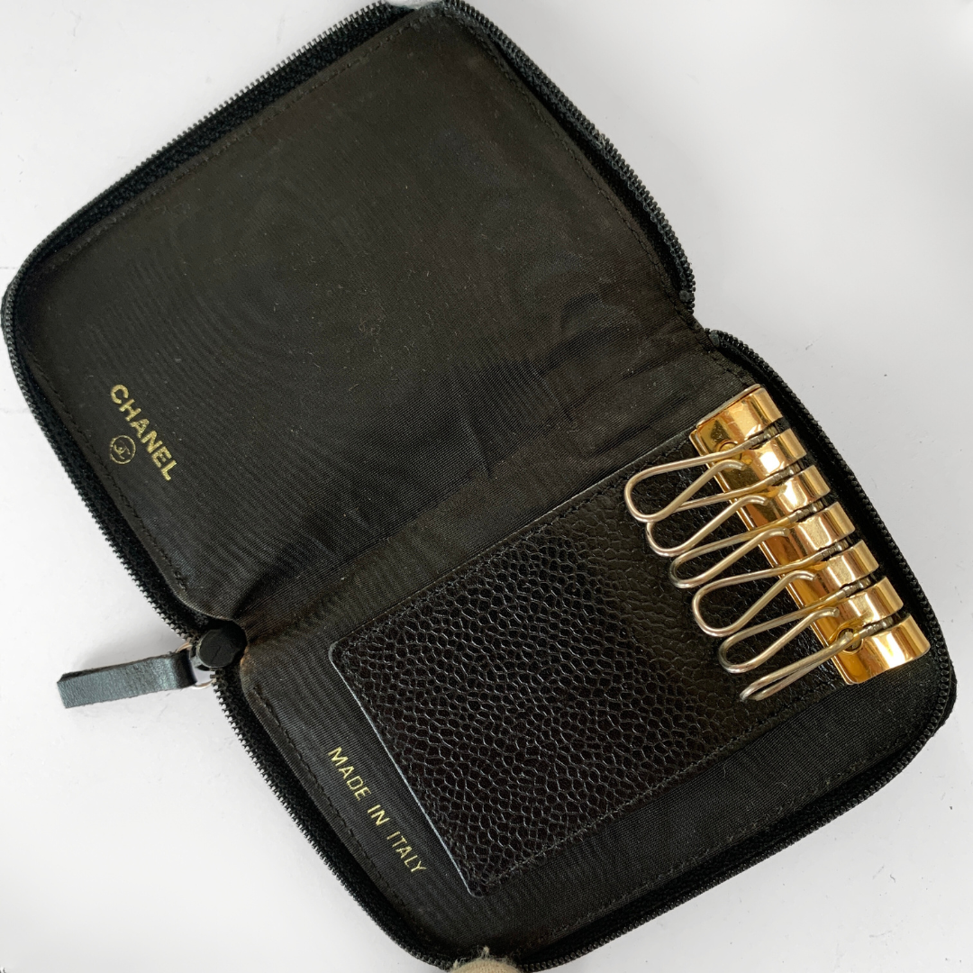 Chanel Chanel Key Holder Wallet Caviar Leather - Key holders - Etoile Luxury Vintage