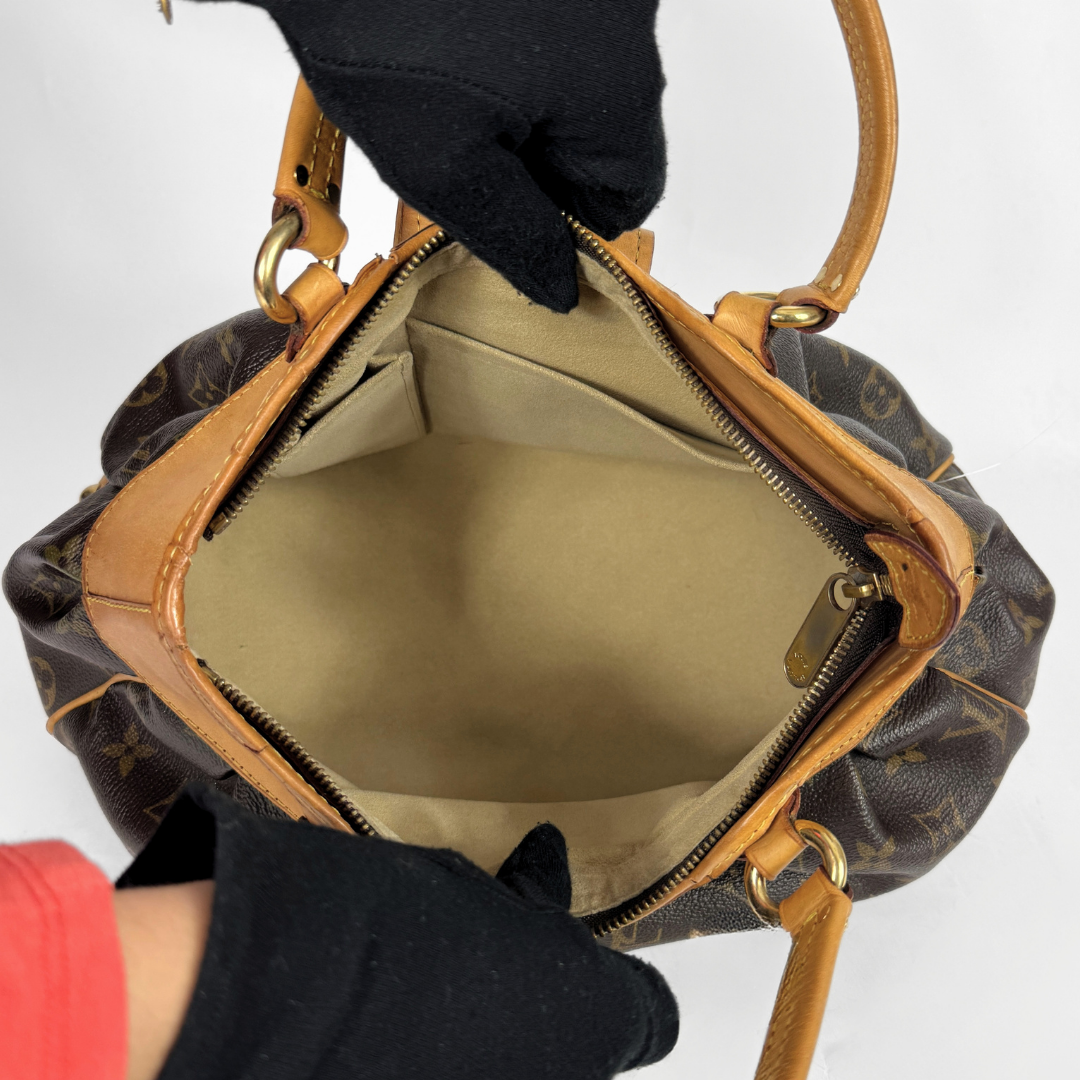 Louis Vuitton Boétie