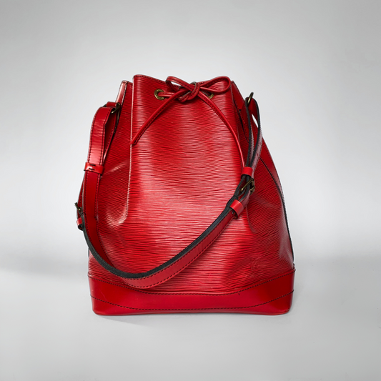 Louis Vuitton Louis Vuitton Noé Epi Leather - Shoulder bags - Etoile Luxury Vintage