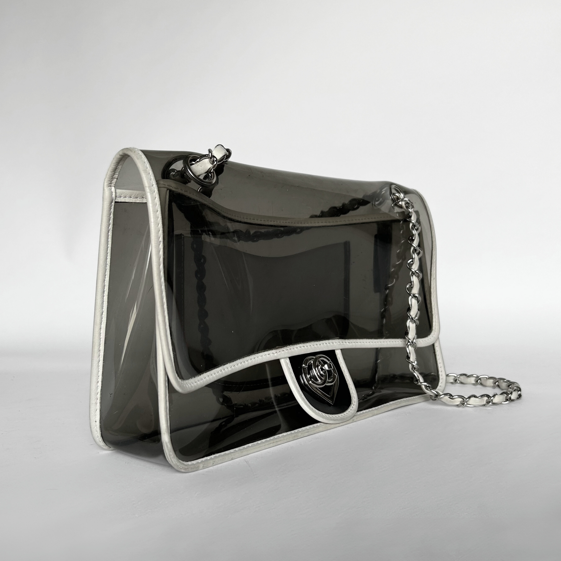 Chanel IG SALE: Chanel Heart CC Flap Bag Vinyl & Lambskin Leather (Limited Edition) - Shoulder bags - Etoile Luxury Vintage