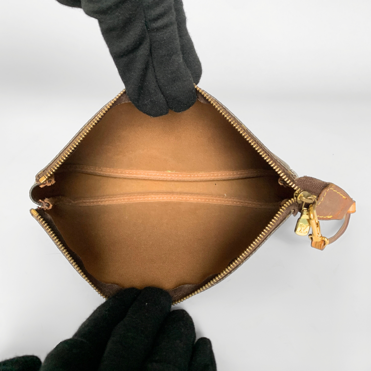 Louis Vuitton Pochette Accessoires Monogram Canvas