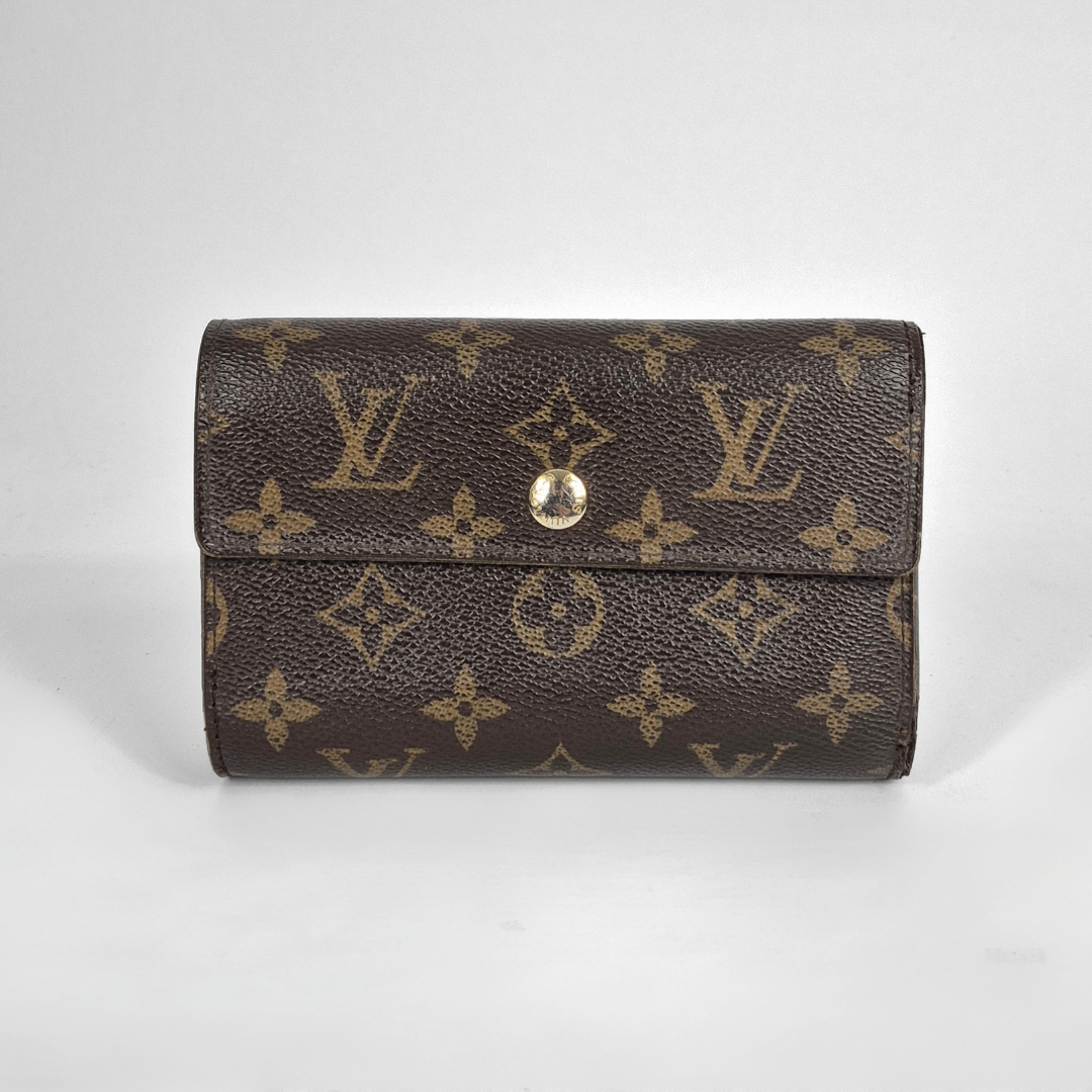 Louis Vuitton Wallet International Medium front view