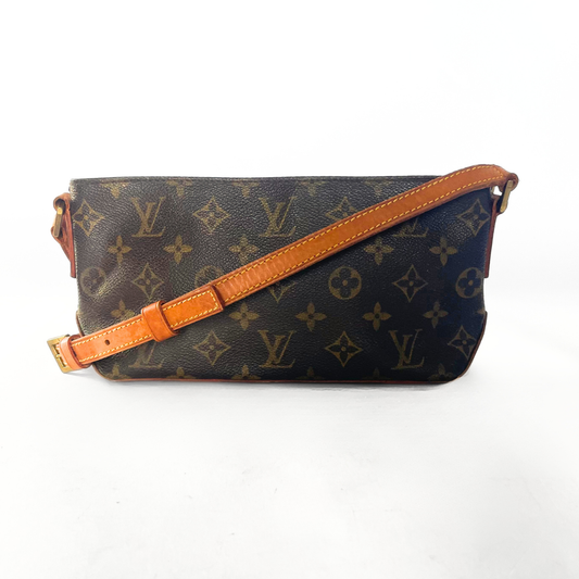 Louis Vuitton Trotteur Monogram Canvas
