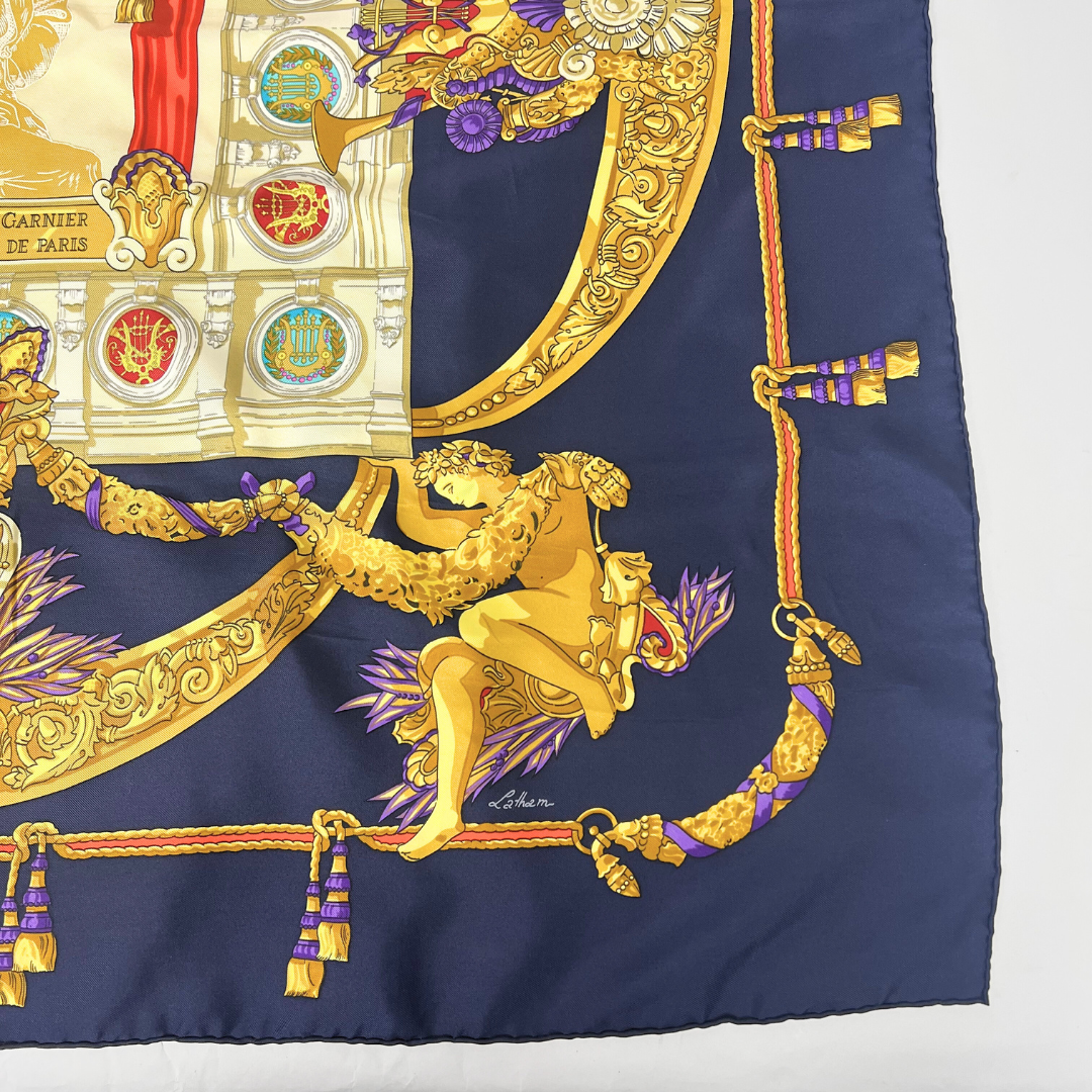 Hermès Scarf Silk