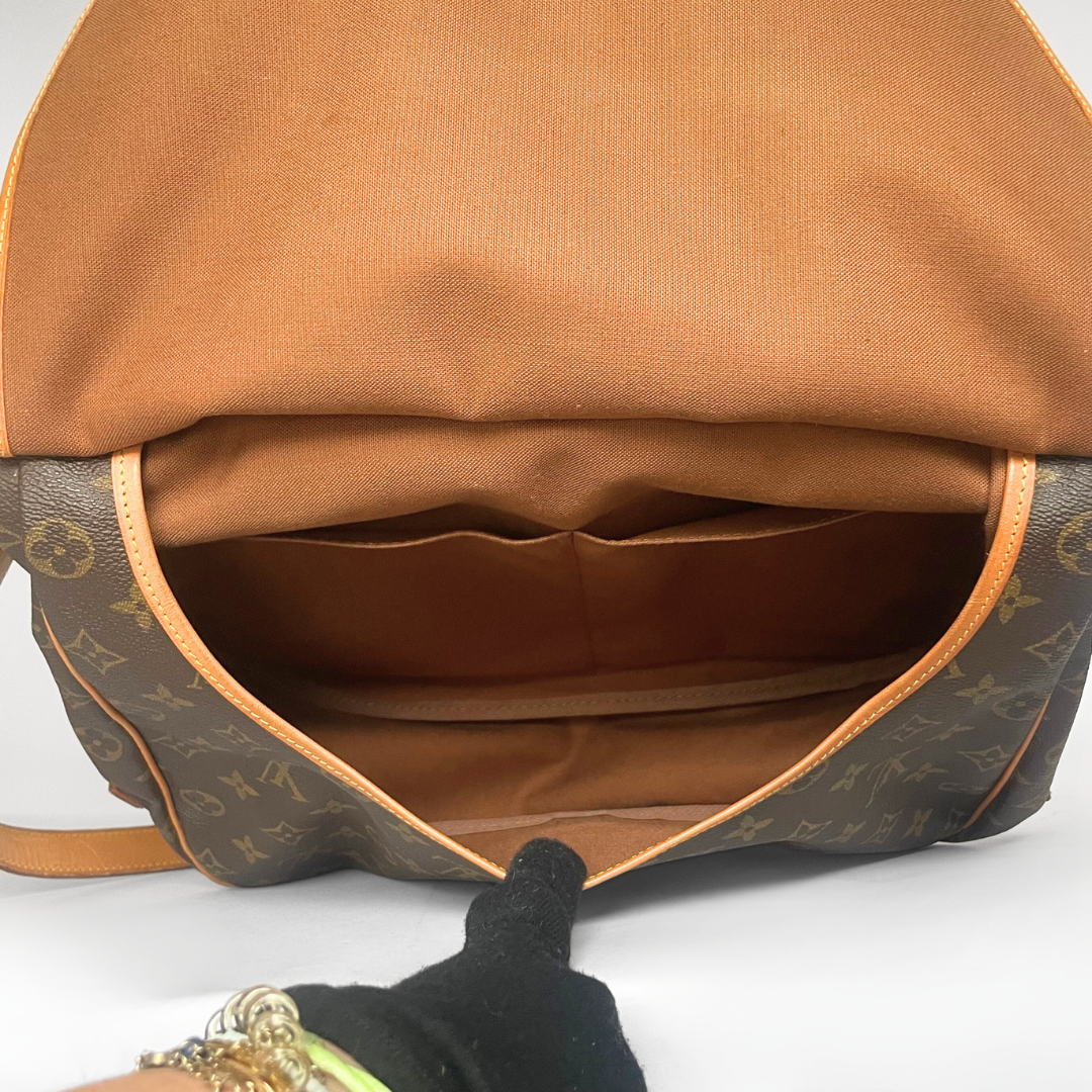 Louis Vuitton Saumur 35 Monogram Canvas