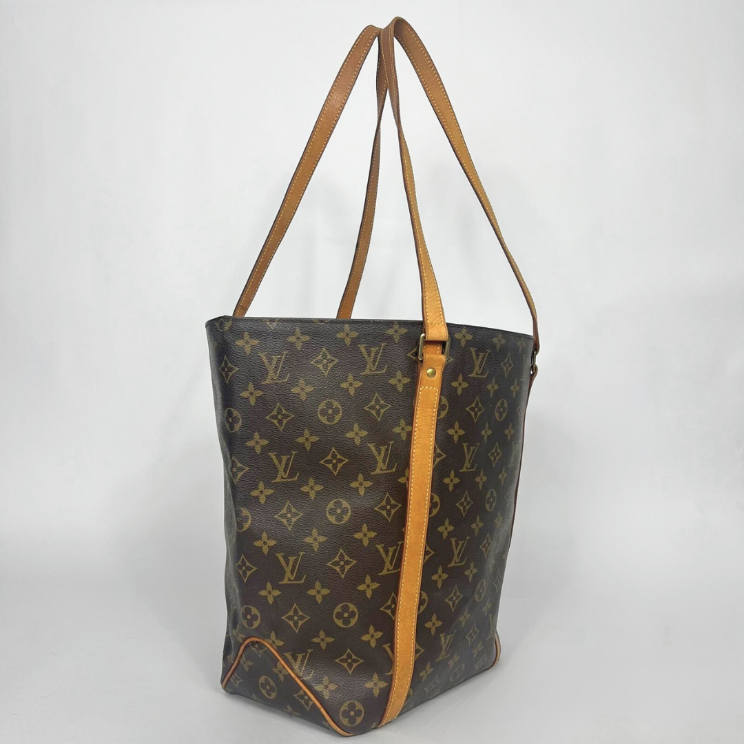 Louis Vuitton Shopper in brown Monogram Canvas on a White Background