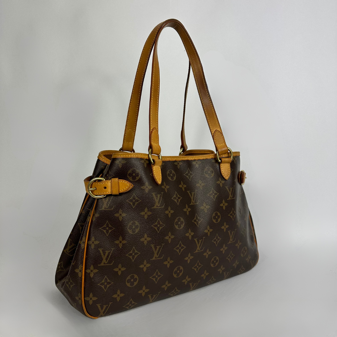Louis Vuitton Batignolles Horizontal on a white background