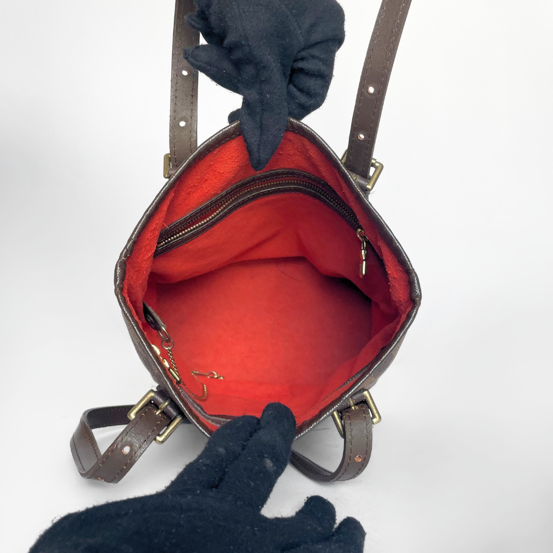 Louis Vuitton Marais Bucket Damier Ebene