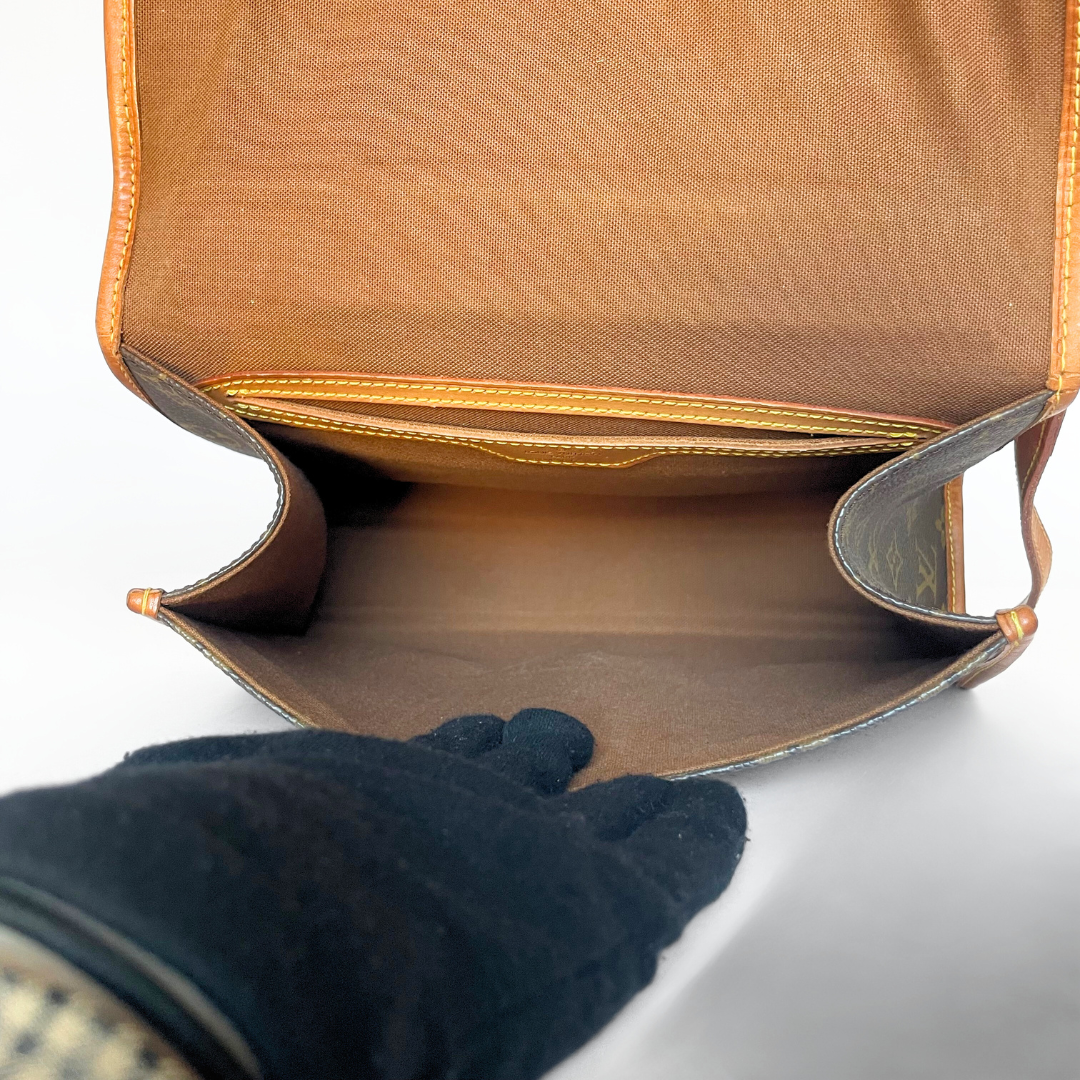 Louis Vuitton Bel Air Bandoulière Monogram Canvas