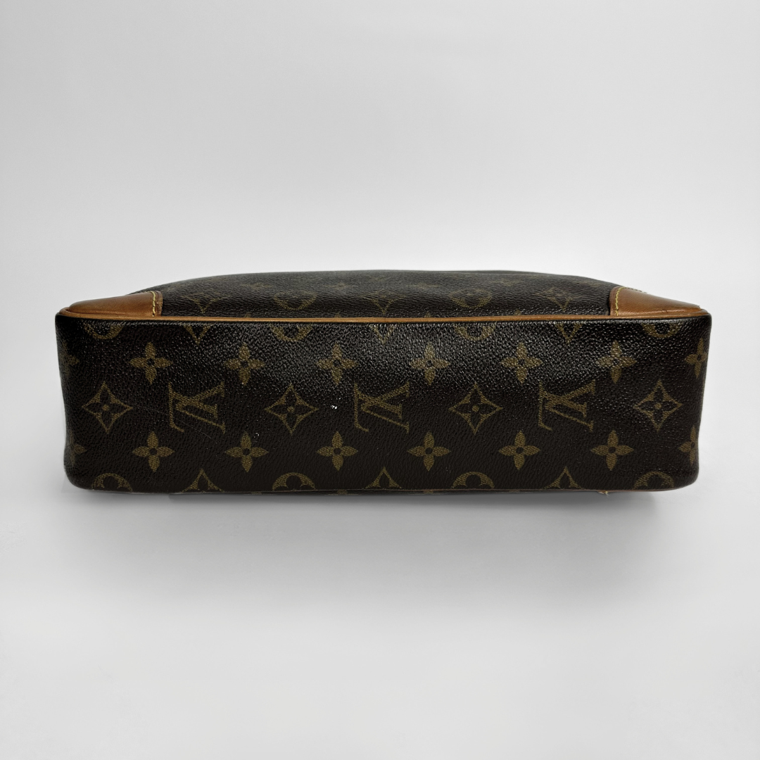 Louis Vuitton Trocadero GM Monogram Canvas