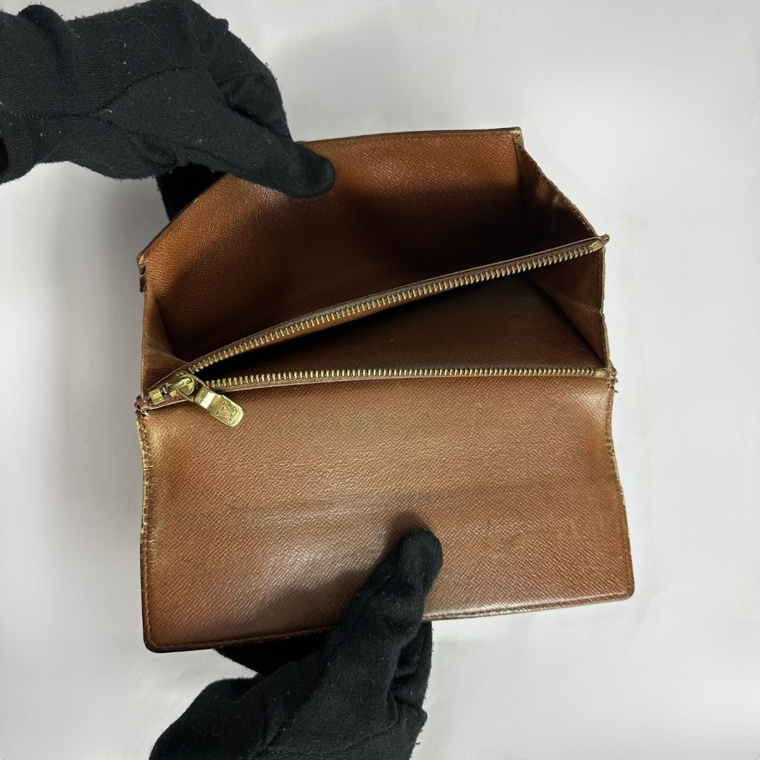 Louis Vuitton Wallet Large