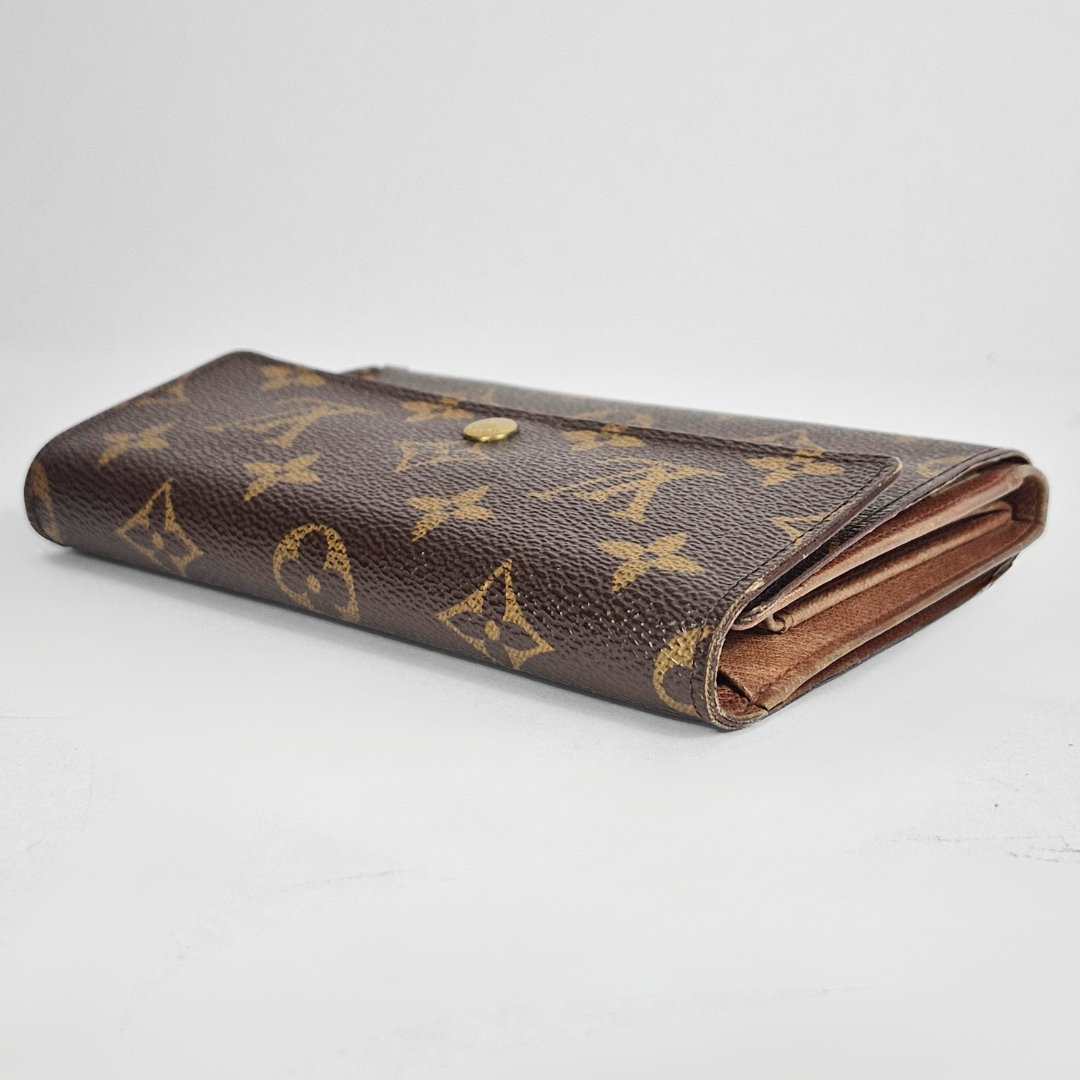 Louis Vuitton Wallet Medium