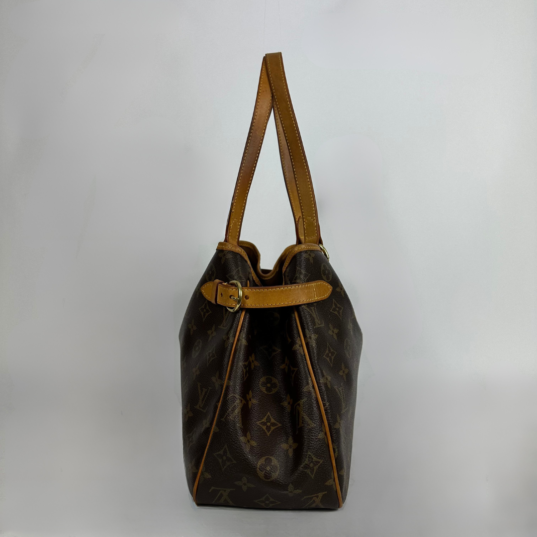 Louis Vuitton Batignolles Horizontal on a white background