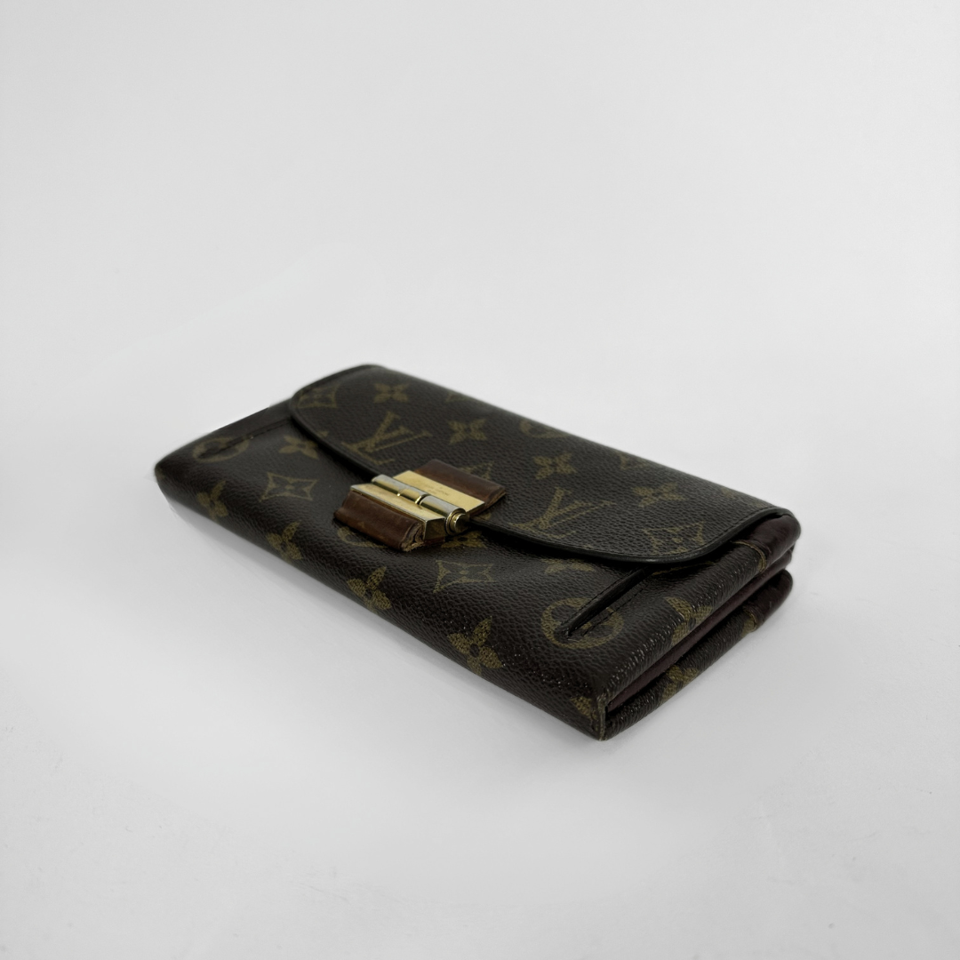 Louis Vuitton Gesp Wallet Large on a white background