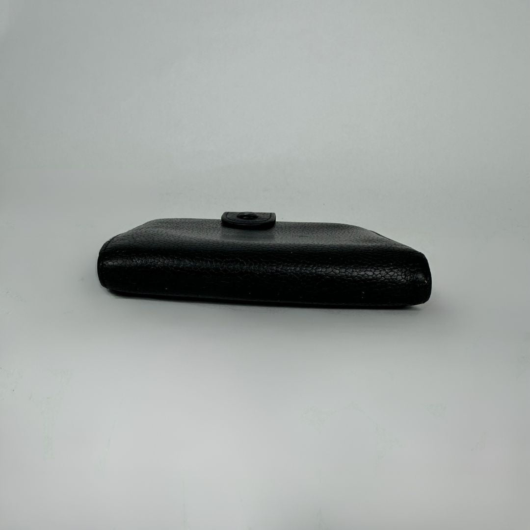 Chanel Wallet Caviar Small on a whıte background