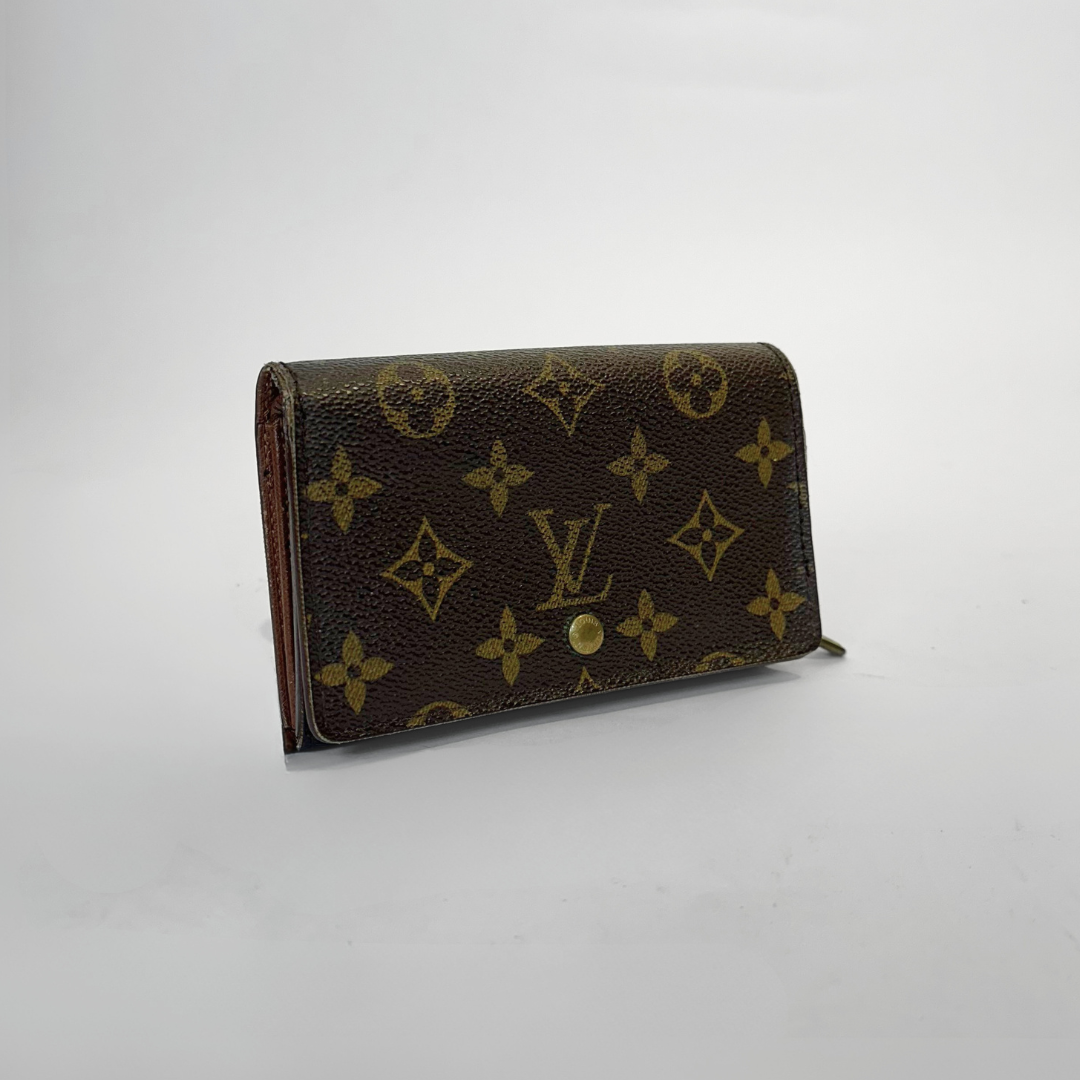 Louis Vuitton wallet medium lateral view
