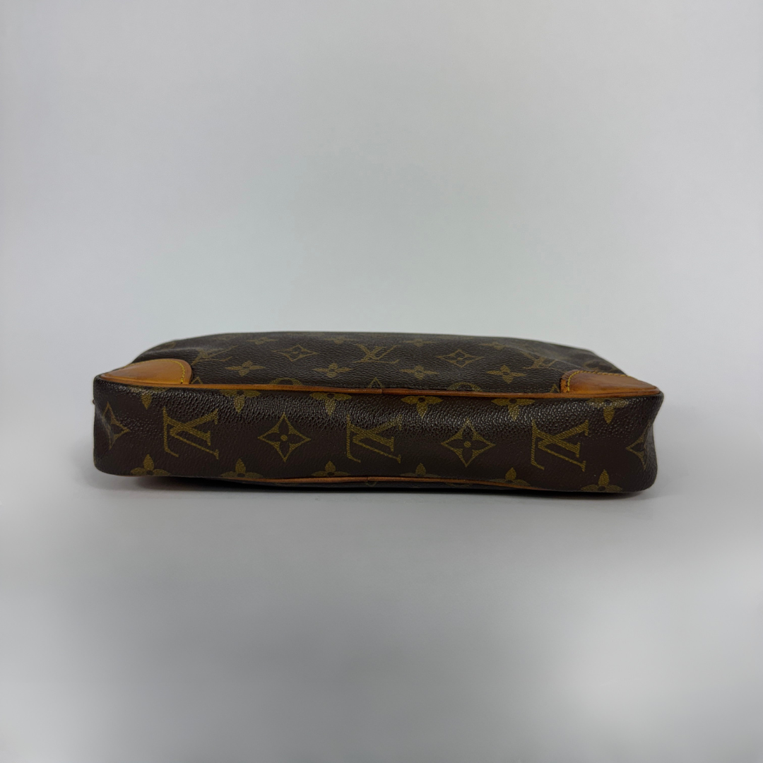 Louis Vuitton Louis Vuitton Clutch Marly Dragonne Monogram Canvas - Handbags - Etoile Luxury Vintage