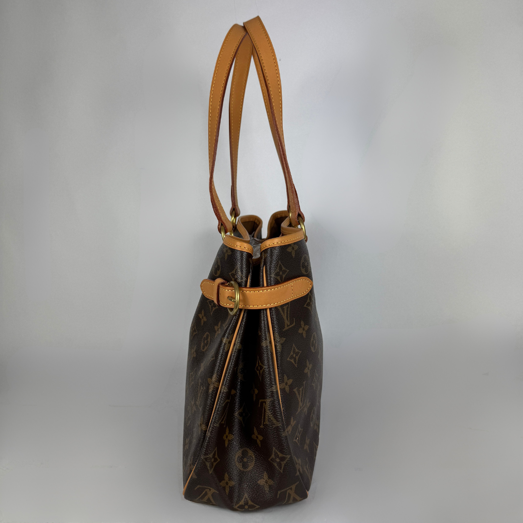 Louis Vuitton Batignolles Horizontal on a white background