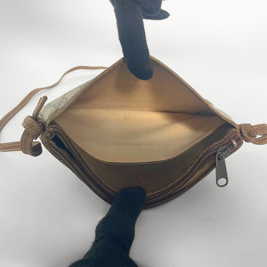Gucci Vintage Crossbody Bag Canvas